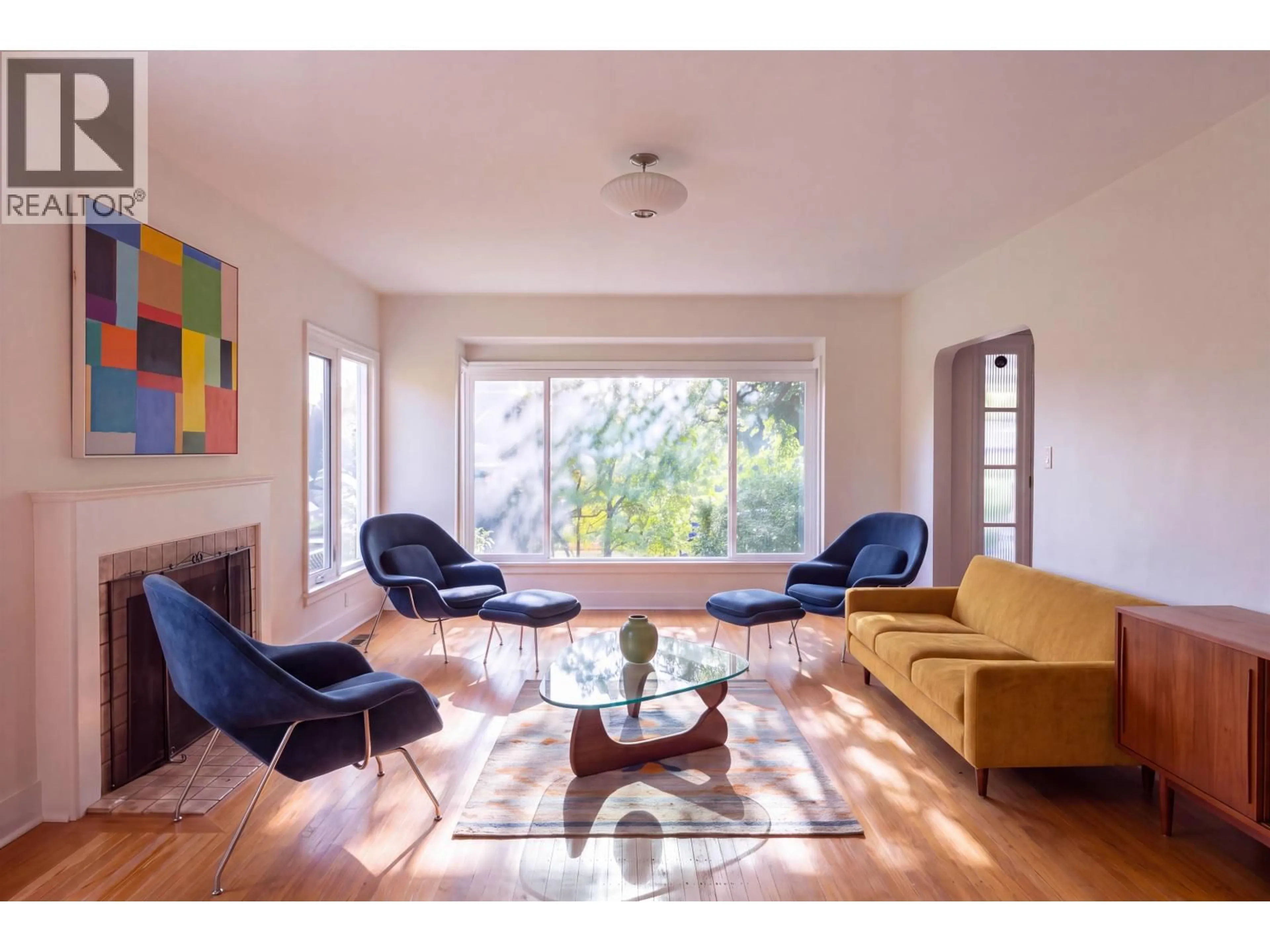Living room with furniture, unknown for 4390 LOCARNO CRESCENT, Vancouver British Columbia V6R1G3