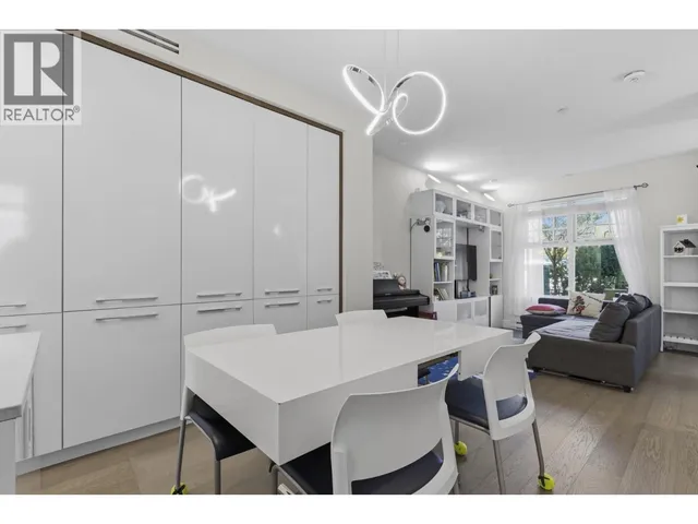 276 62ND AVENUE, Vancouver 5