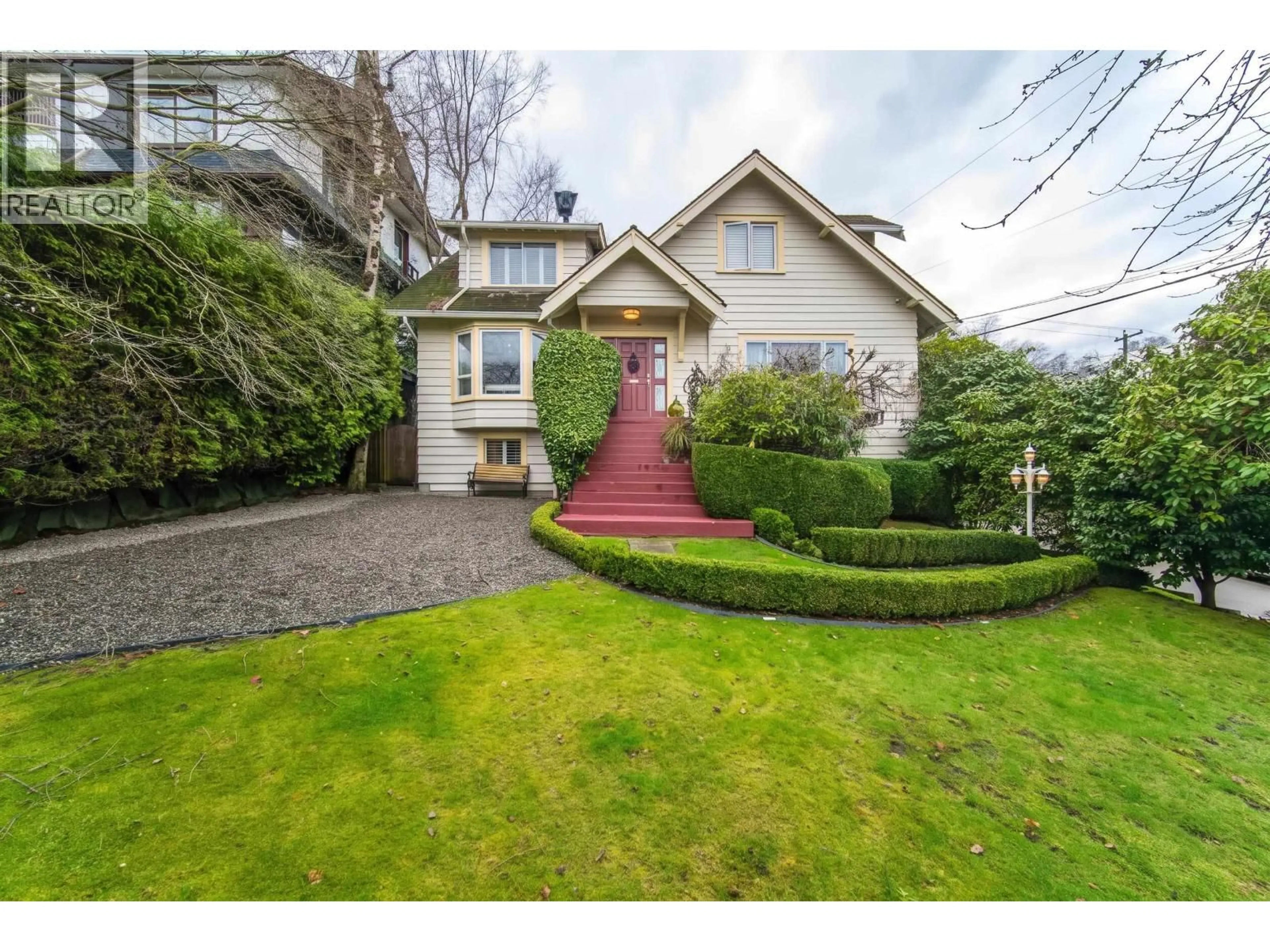 A pic from outside/outdoor area/front of a property/back of a property/a pic from drone, street for 4396 LOCARNO CRESCENT, Vancouver British Columbia V6R1G3