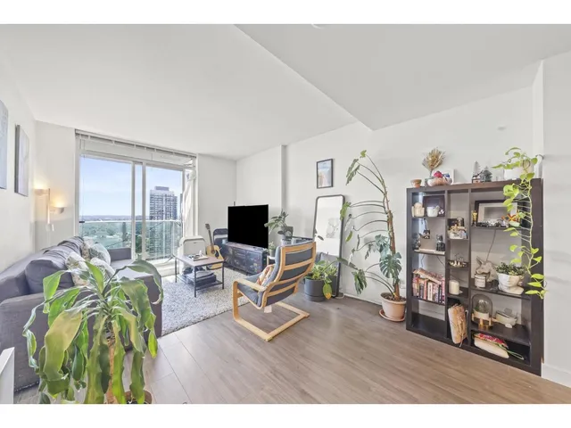 2701 - 13655 FRASER HIGHWAY, Surrey 3