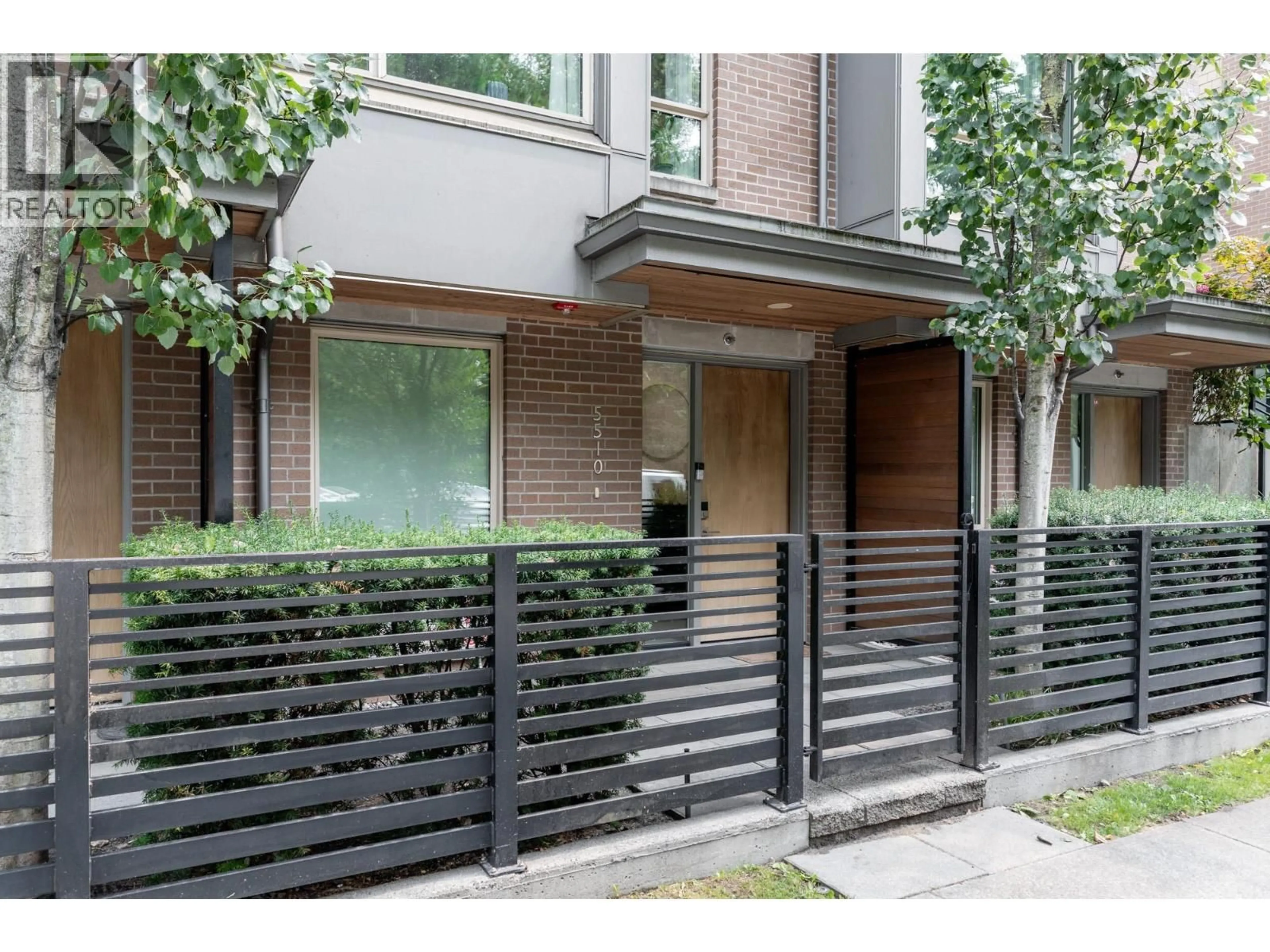 Home with brick exterior material, street for 5510 OAK STREET, Vancouver British Columbia V6M2V6