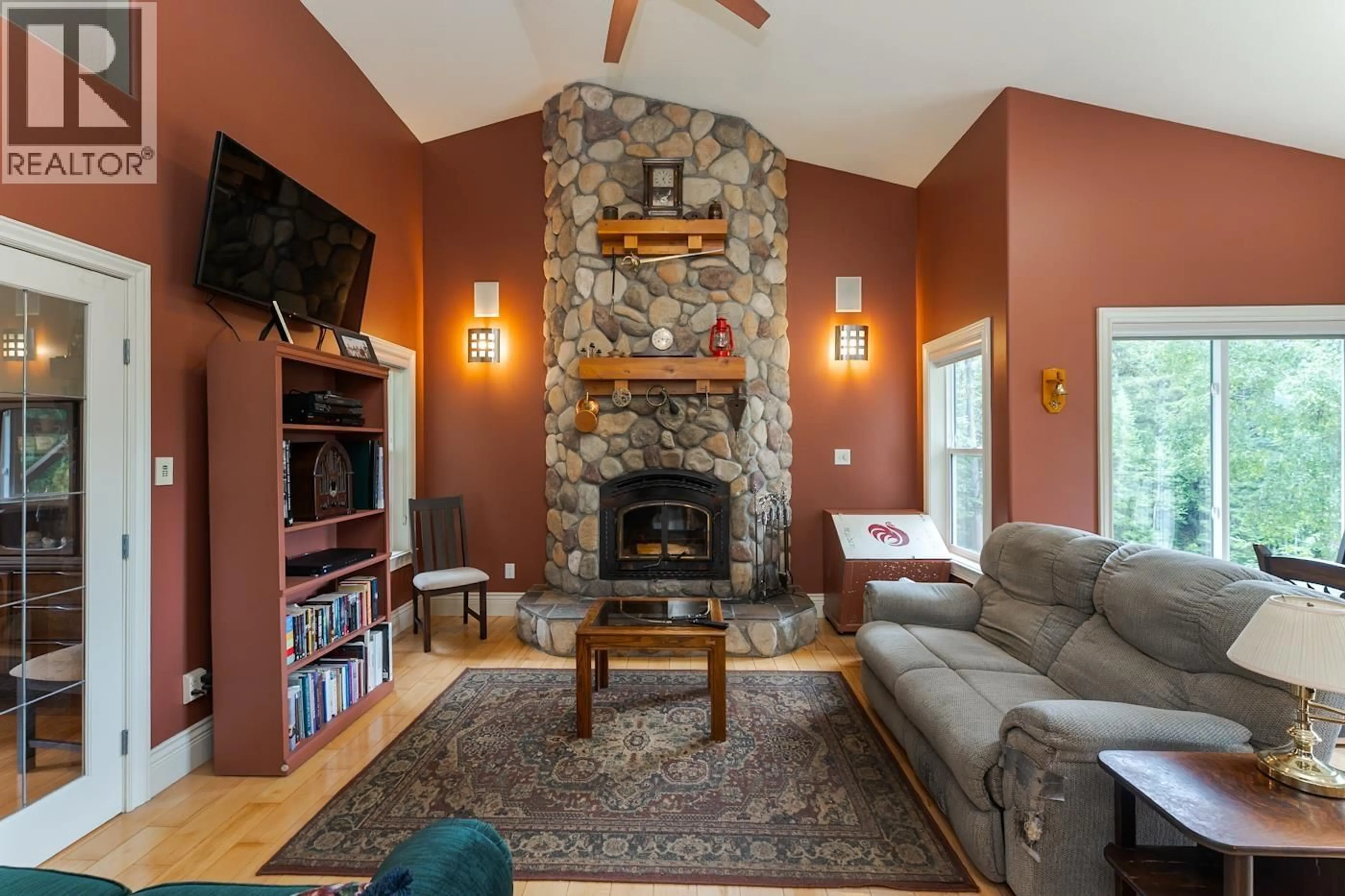 Living room with furniture, unknown for 7756 NORTH NECHAKO ROAD, Prince George British Columbia V2K4Z5
