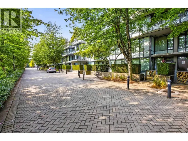 635 - 9009 CORNERSTONE MEWS, Burnaby 3