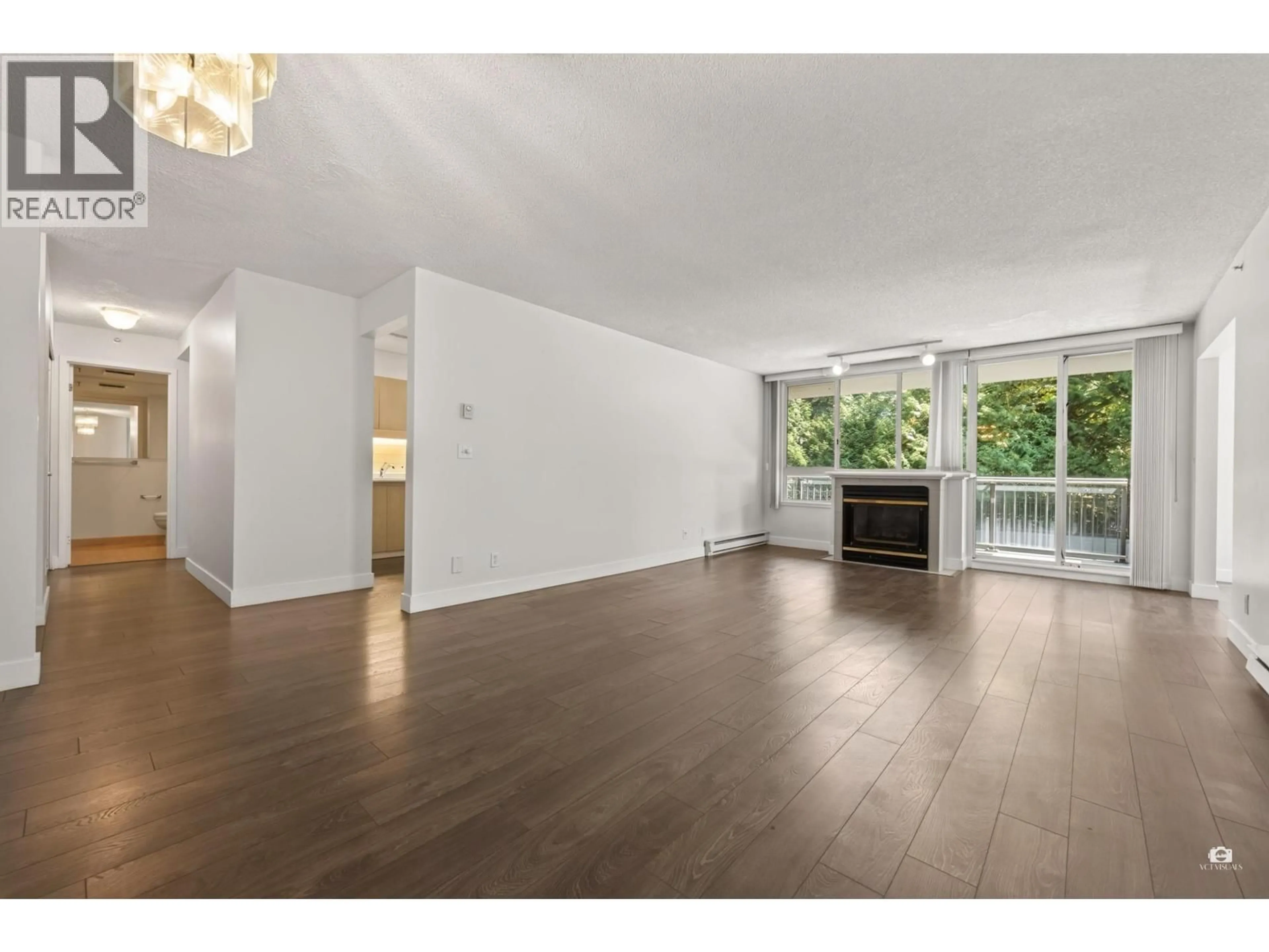 A pic of a room for 204 - 555 AUSTIN AVENUE, Coquitlam British Columbia V3K6R8
