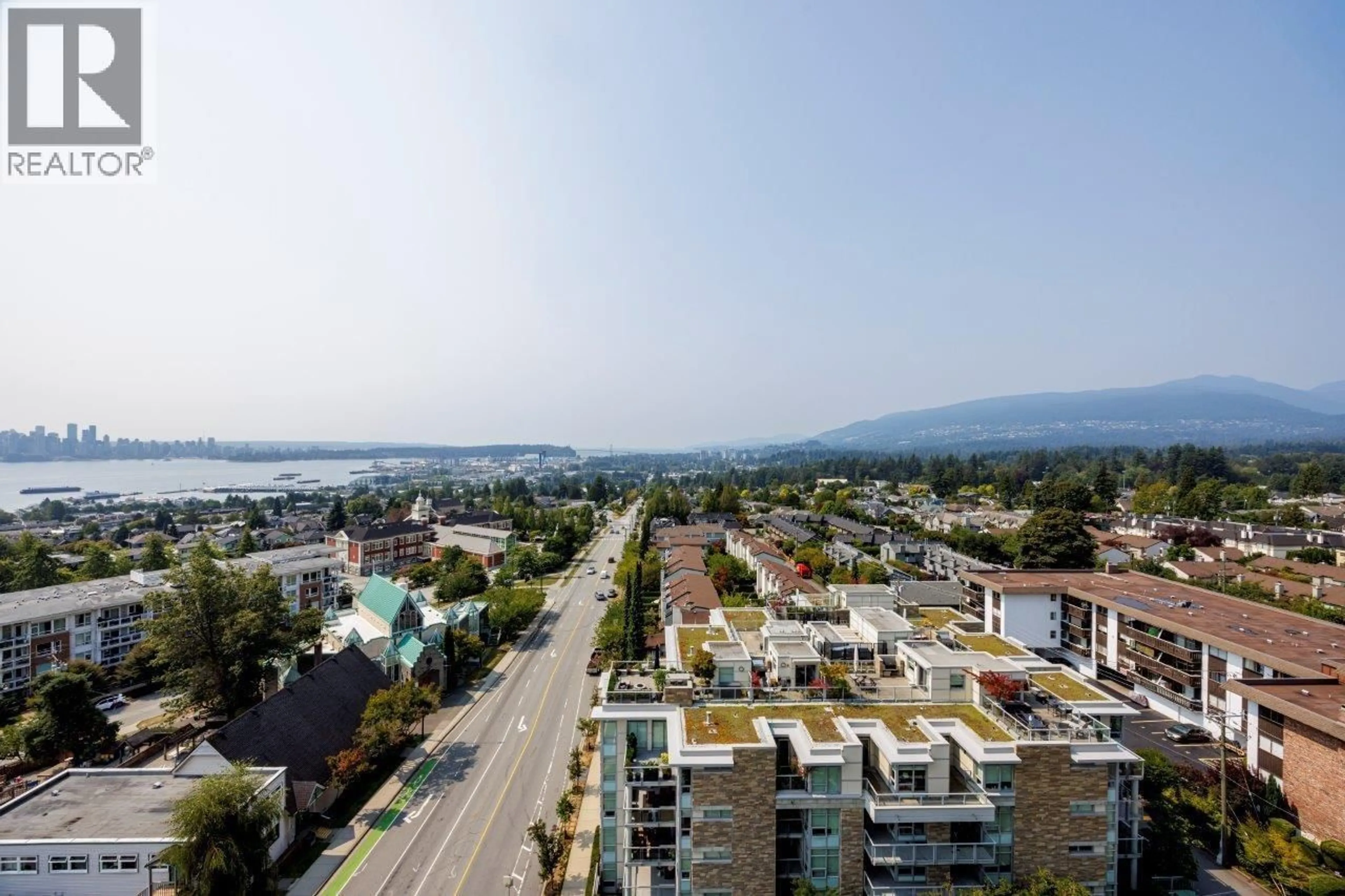 A pic from outside/outdoor area/front of a property/back of a property/a pic from drone, mountain view for 1103 - 1320 CHESTERFIELD AVENUE, North Vancouver British Columbia V7M0A6