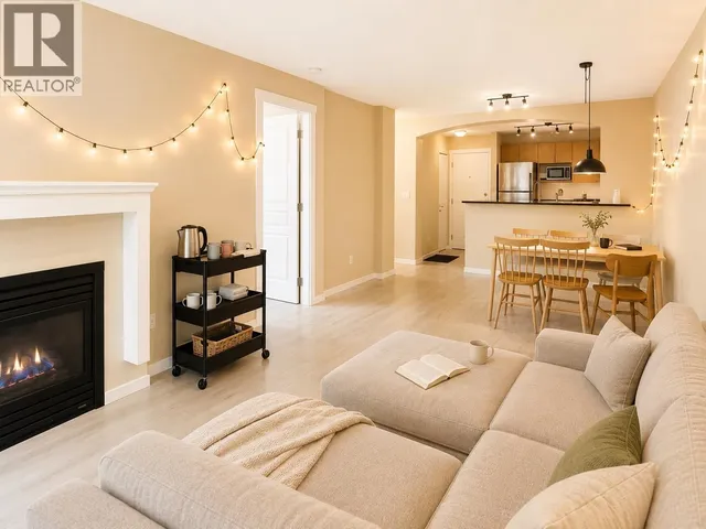 408 - 9319 UNIVERSITY CRESCENT, Burnaby 2