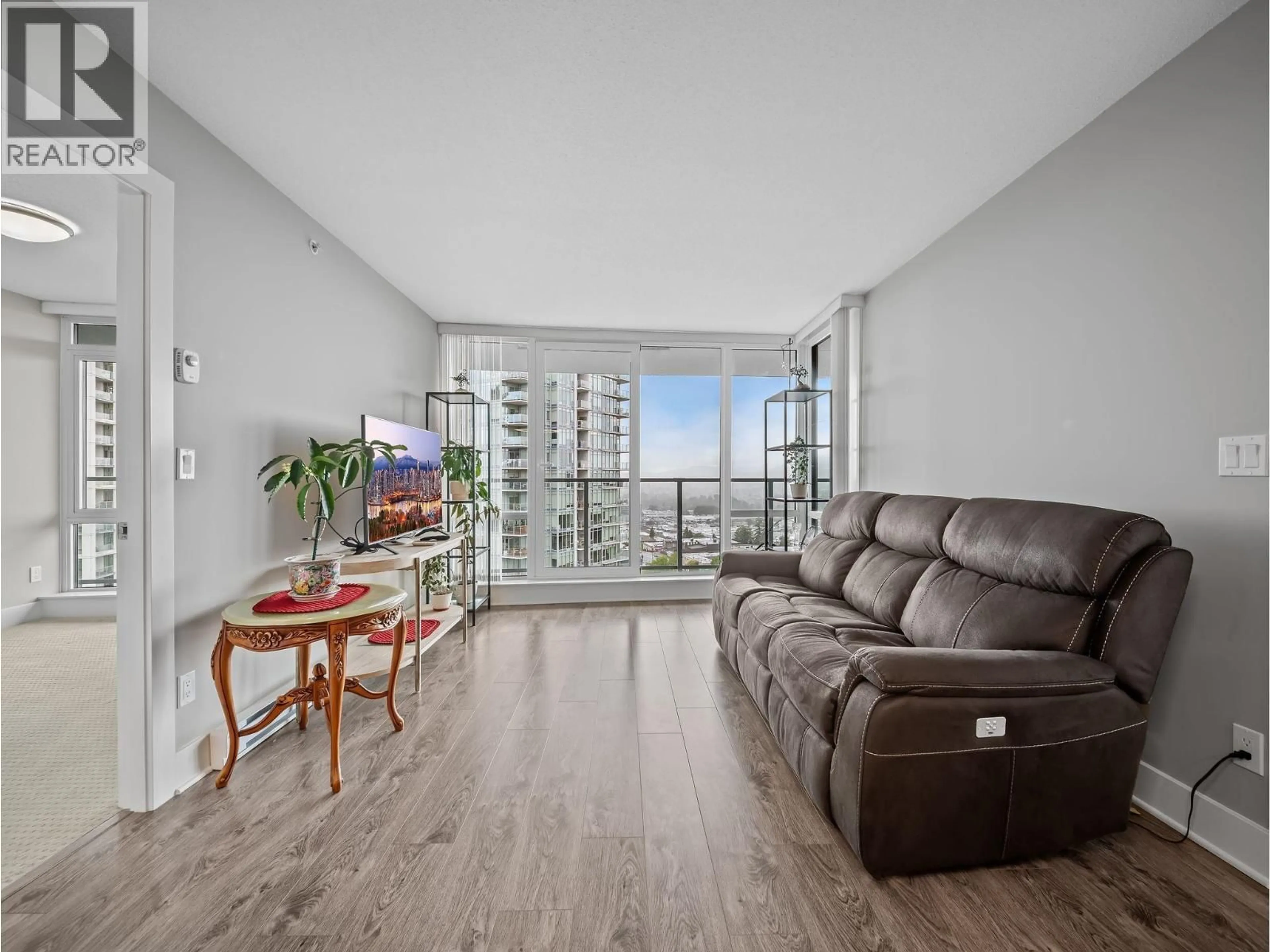 Living room with furniture, unknown for 2805 - 4189 HALIFAX STREET, Burnaby British Columbia V5C0H9