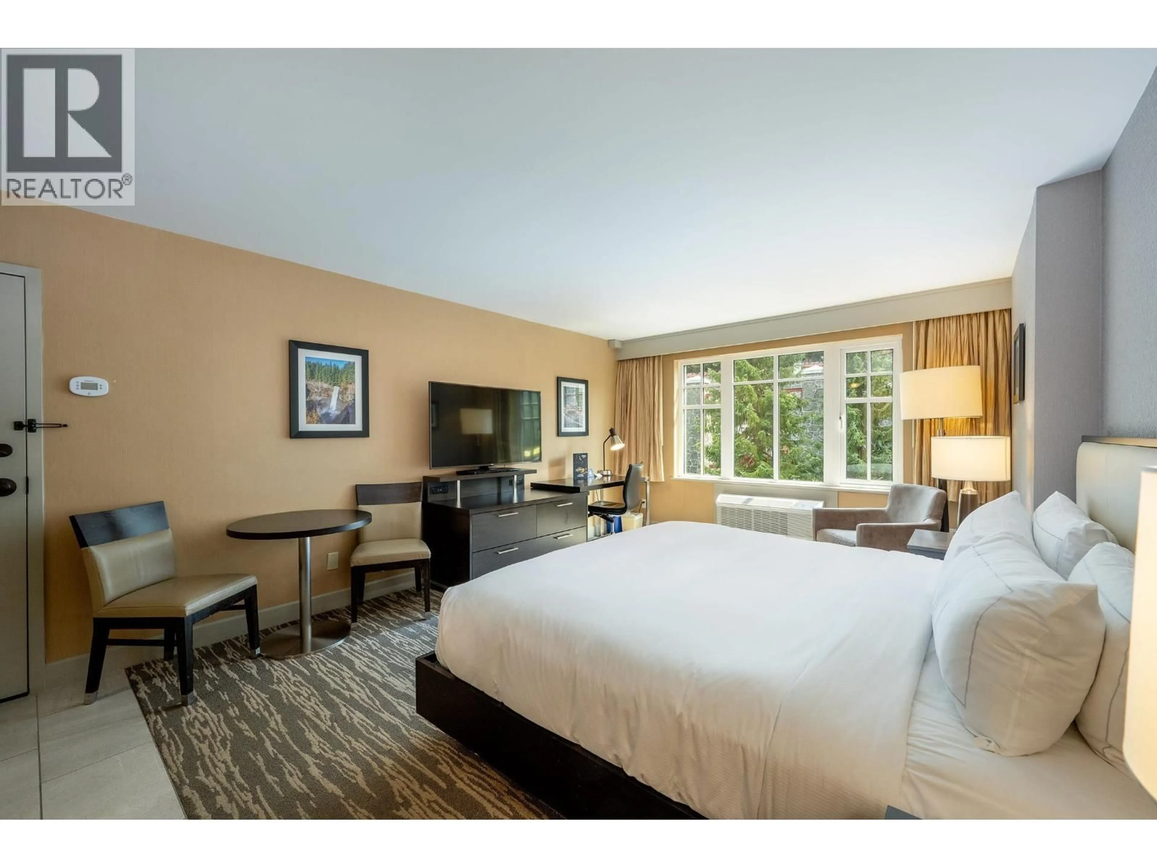 A pic of a room for 366/368 - 4050 WHISTLER WAY, Whistler British Columbia V8E1H9