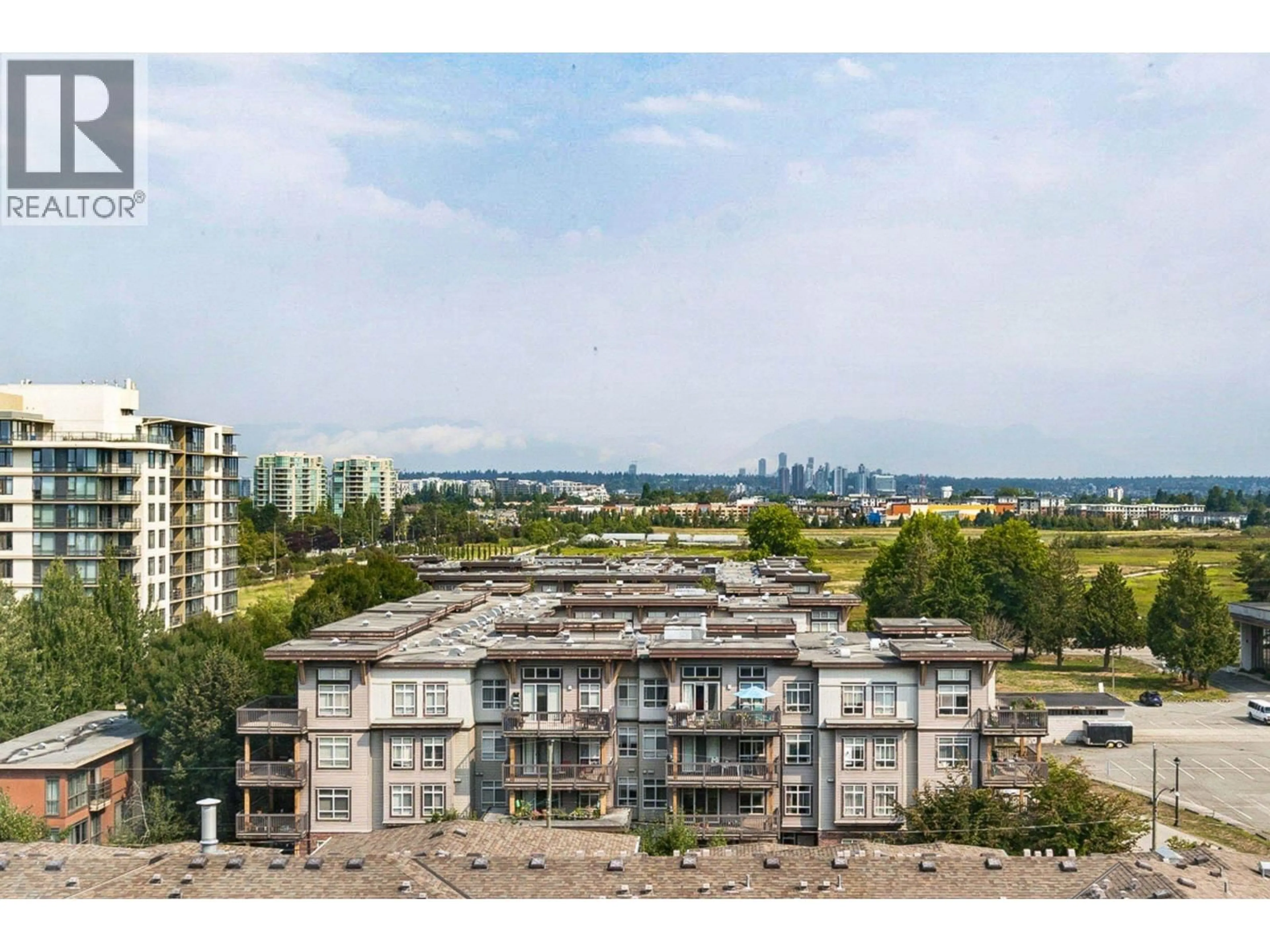 A pic from outside/outdoor area/front of a property/back of a property/a pic from drone, city buildings view from balcony for 1106 - 6233 KATSURA STREET, Richmond British Columbia V6Y4K1
