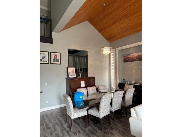 17351 64A AVENUE, Surrey 4