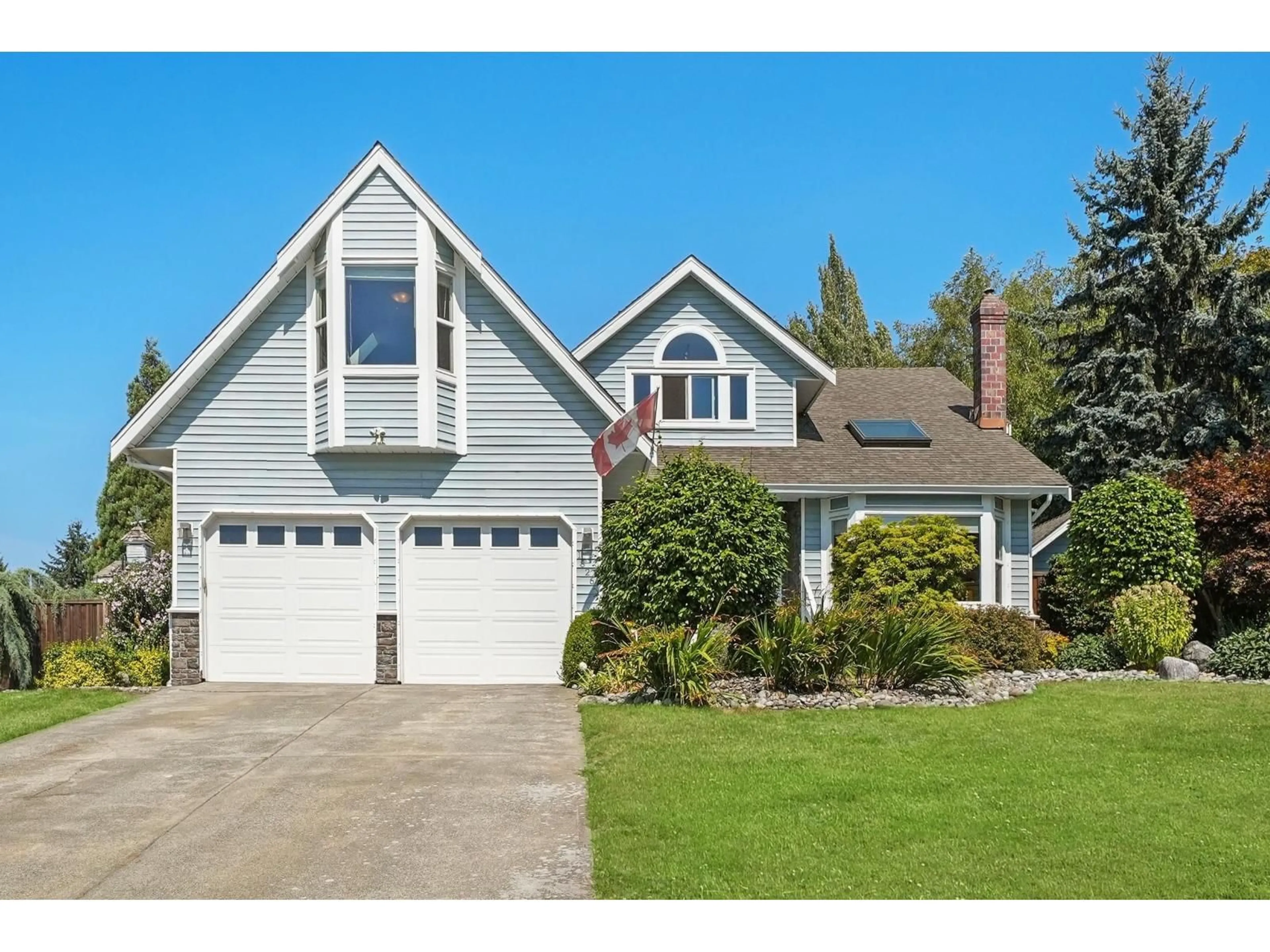 Home with vinyl exterior material, street for 18261 54 AVENUE, Surrey British Columbia V3S4N9