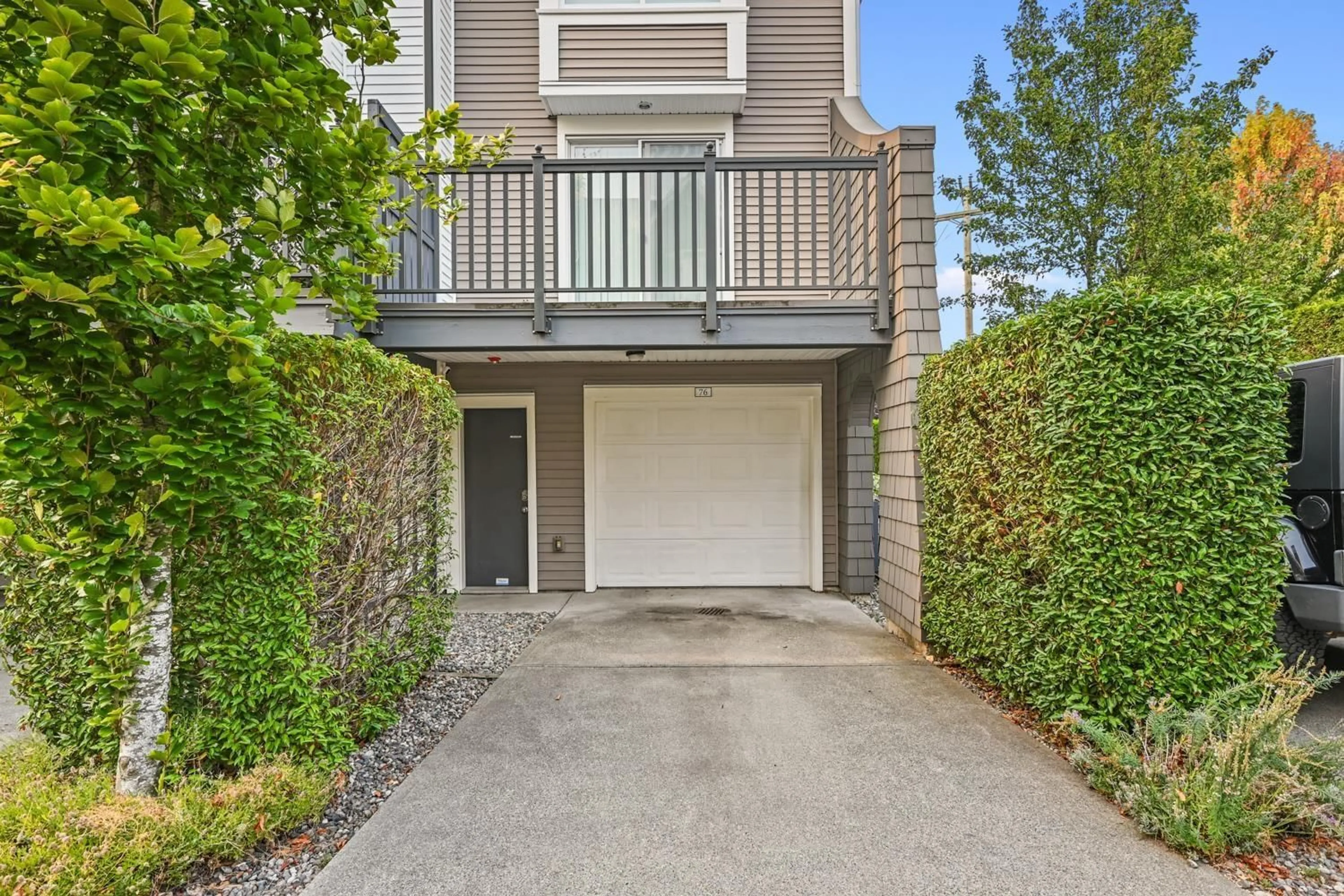 Patio, street for 76 - 8438 207A STREET, Langley British Columbia V2Y0N8