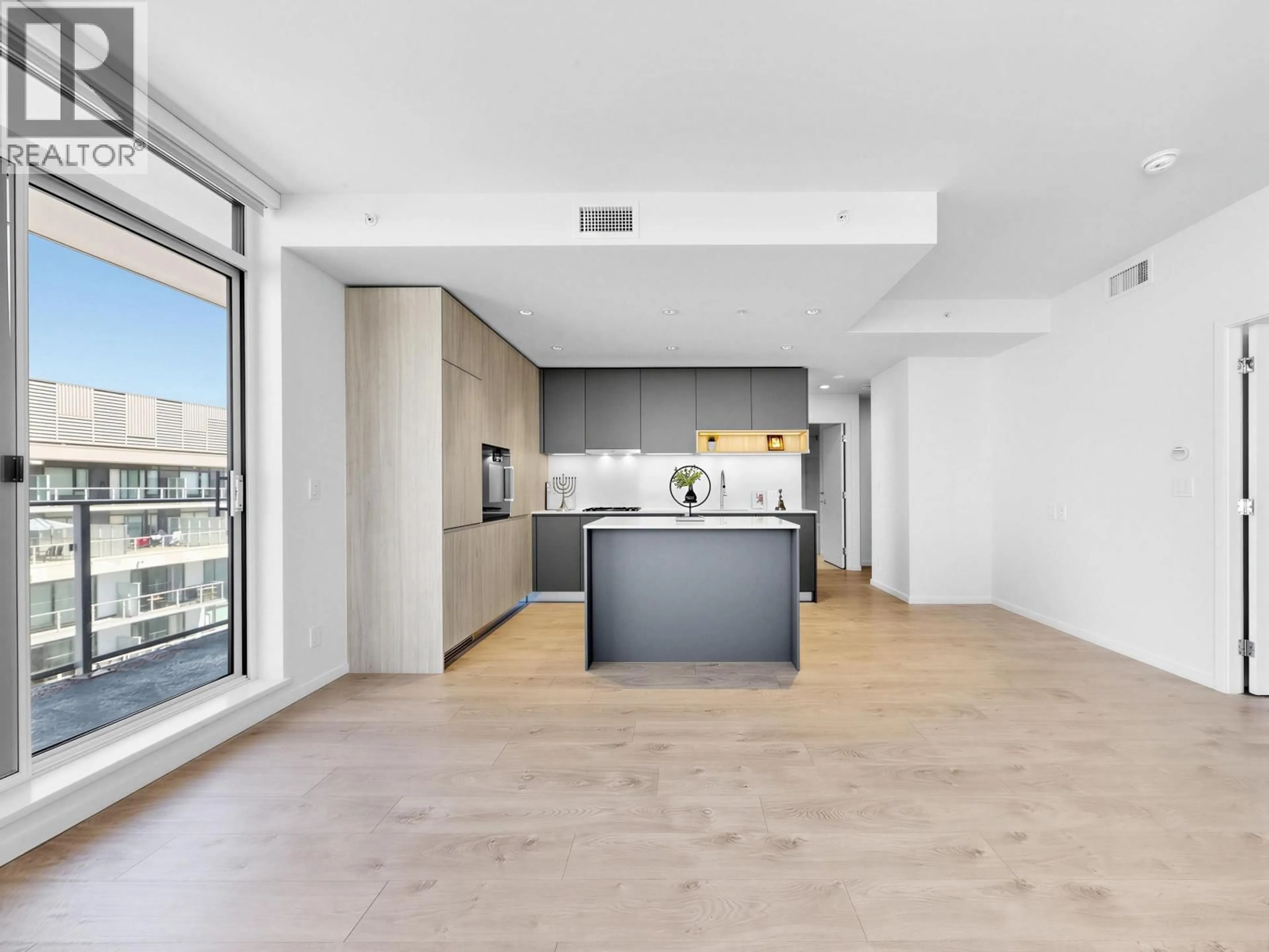 Open concept kitchen, unknown for 1101 - 6788 MINORU BOULEVARD, Richmond British Columbia V6Y0M6