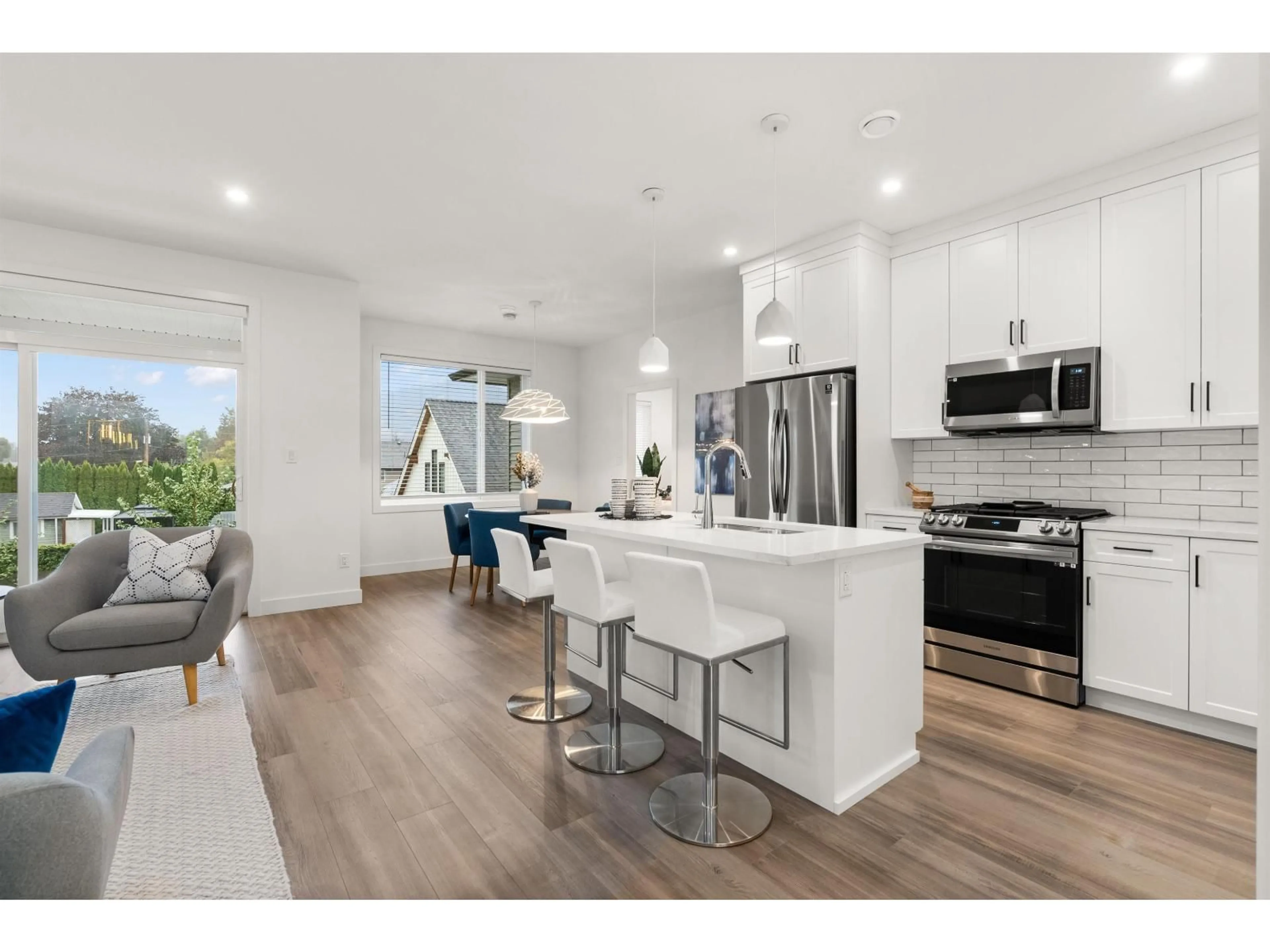 Open concept kitchen, unknown for 3 - 1871 AGASSIZ AVENUE, Agassiz British Columbia V0M1A3