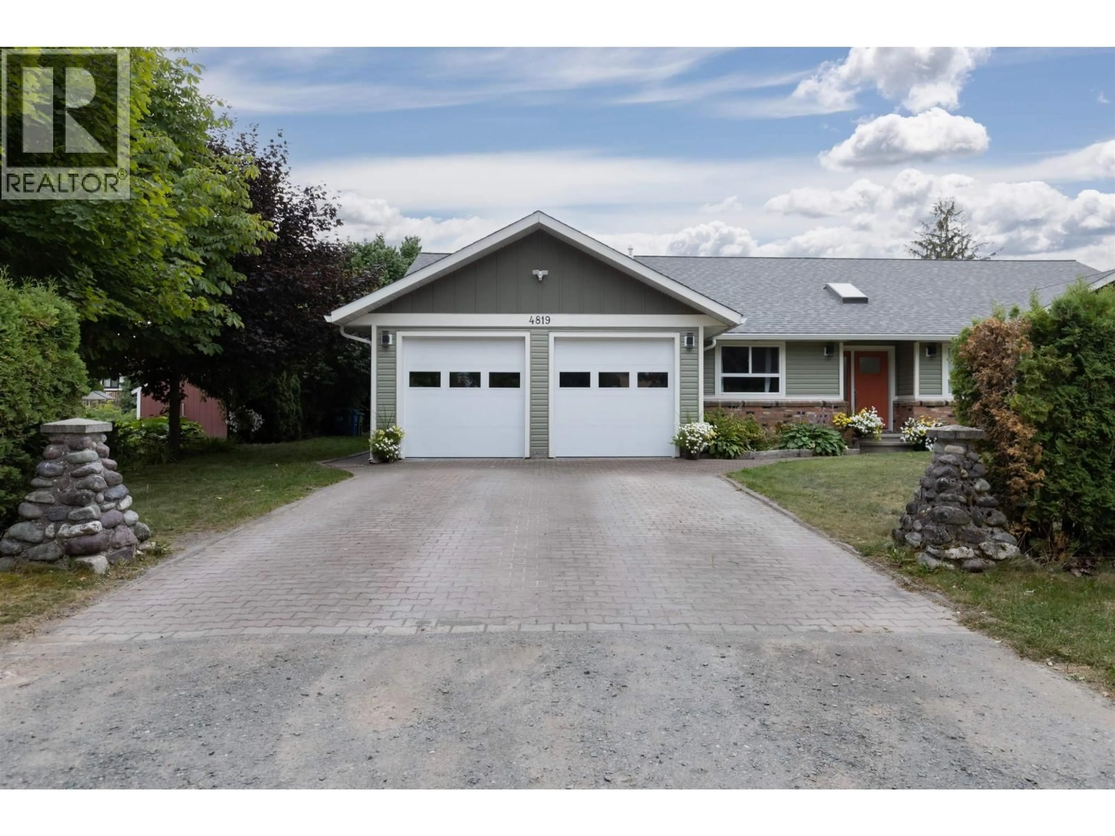 Indoor garage for 4819 PARK AVENUE, Terrace British Columbia V8G1W3