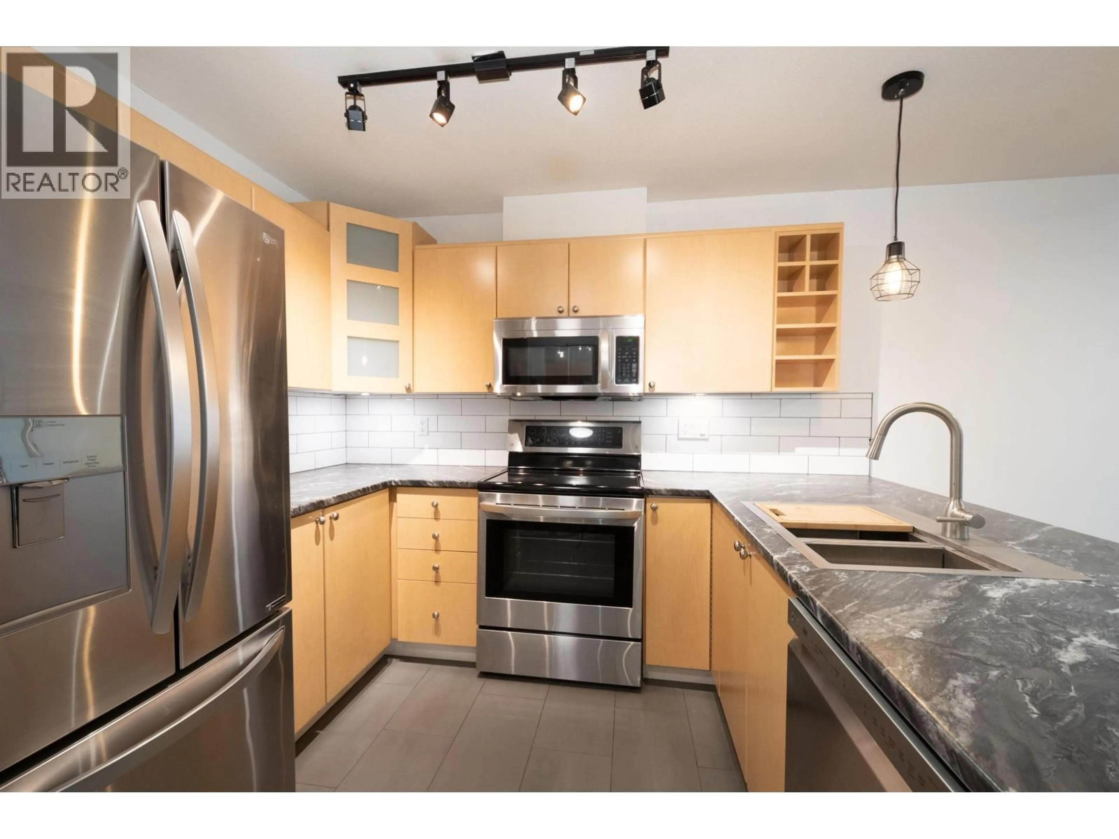 Unknown for 312 - 3136 ST JOHNS STREET, Port Moody British Columbia V3H5E4