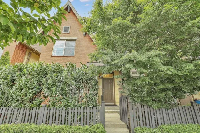 2472 164 STREET, Surrey 3