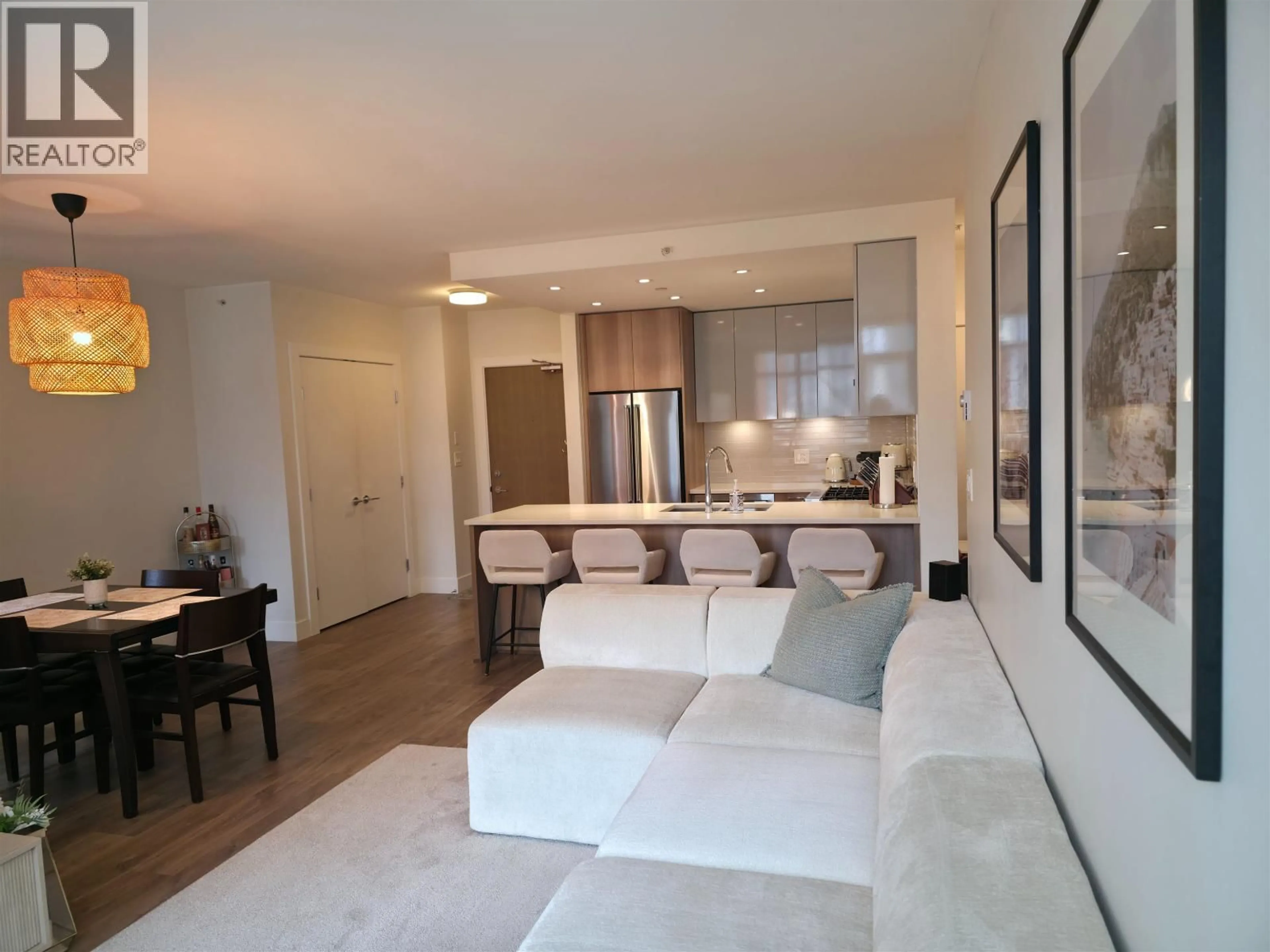 Living room with furniture, unknown for 507 - 258 NELSON'S COURT, New Westminster British Columbia V3L0J9