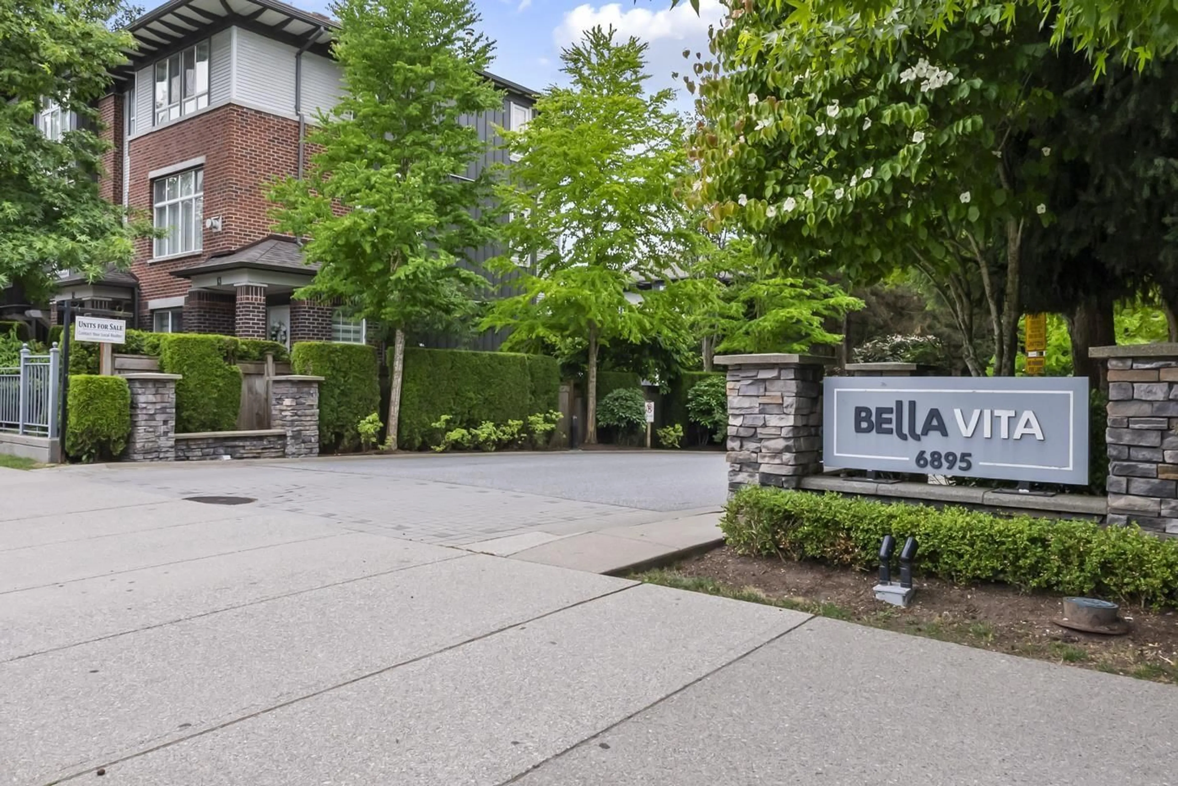 Patio, unknown for 40 - 6895 188 STREET, Surrey British Columbia V4N6M3