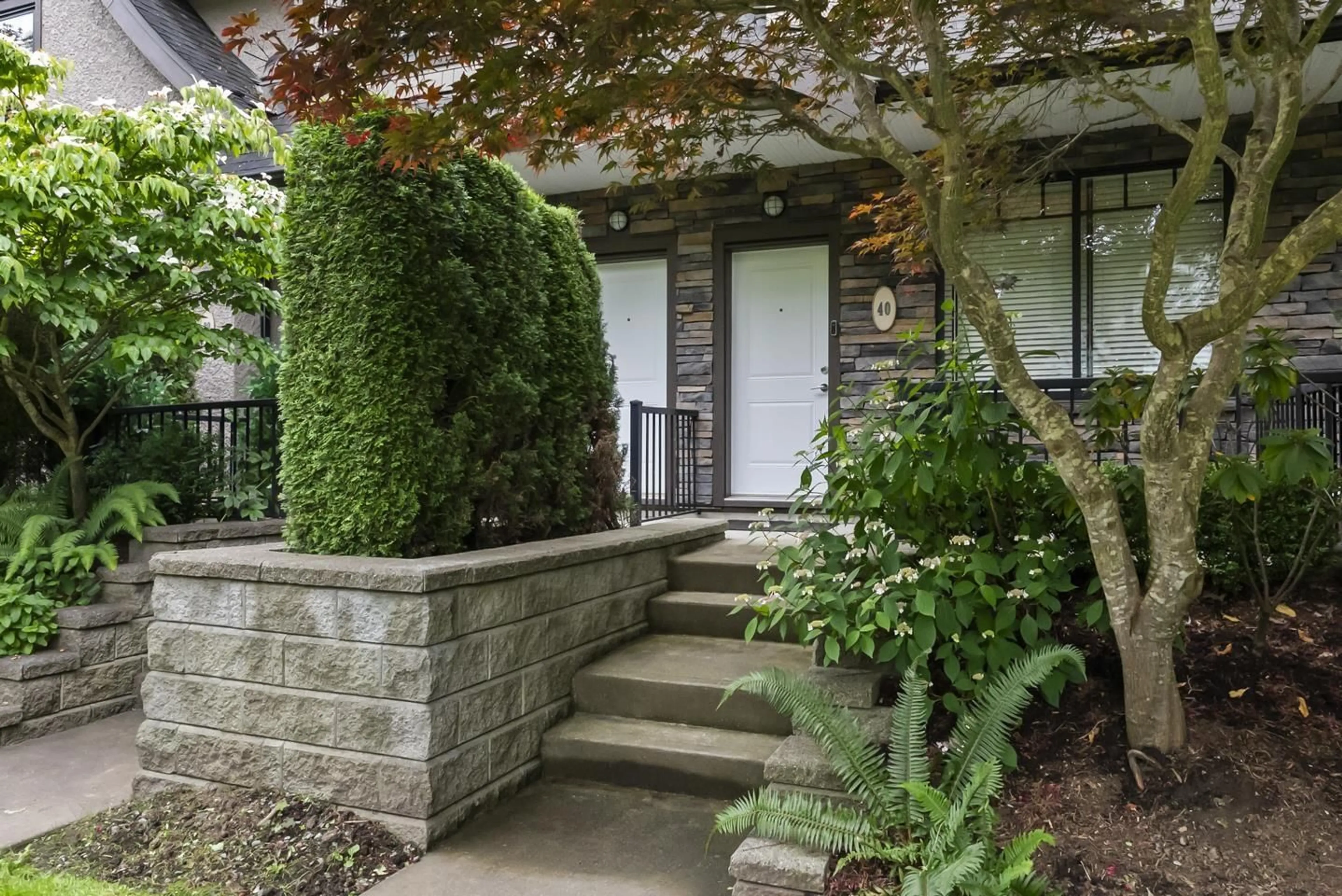 Unknown for 40 - 6895 188 STREET, Surrey British Columbia V4N6M3