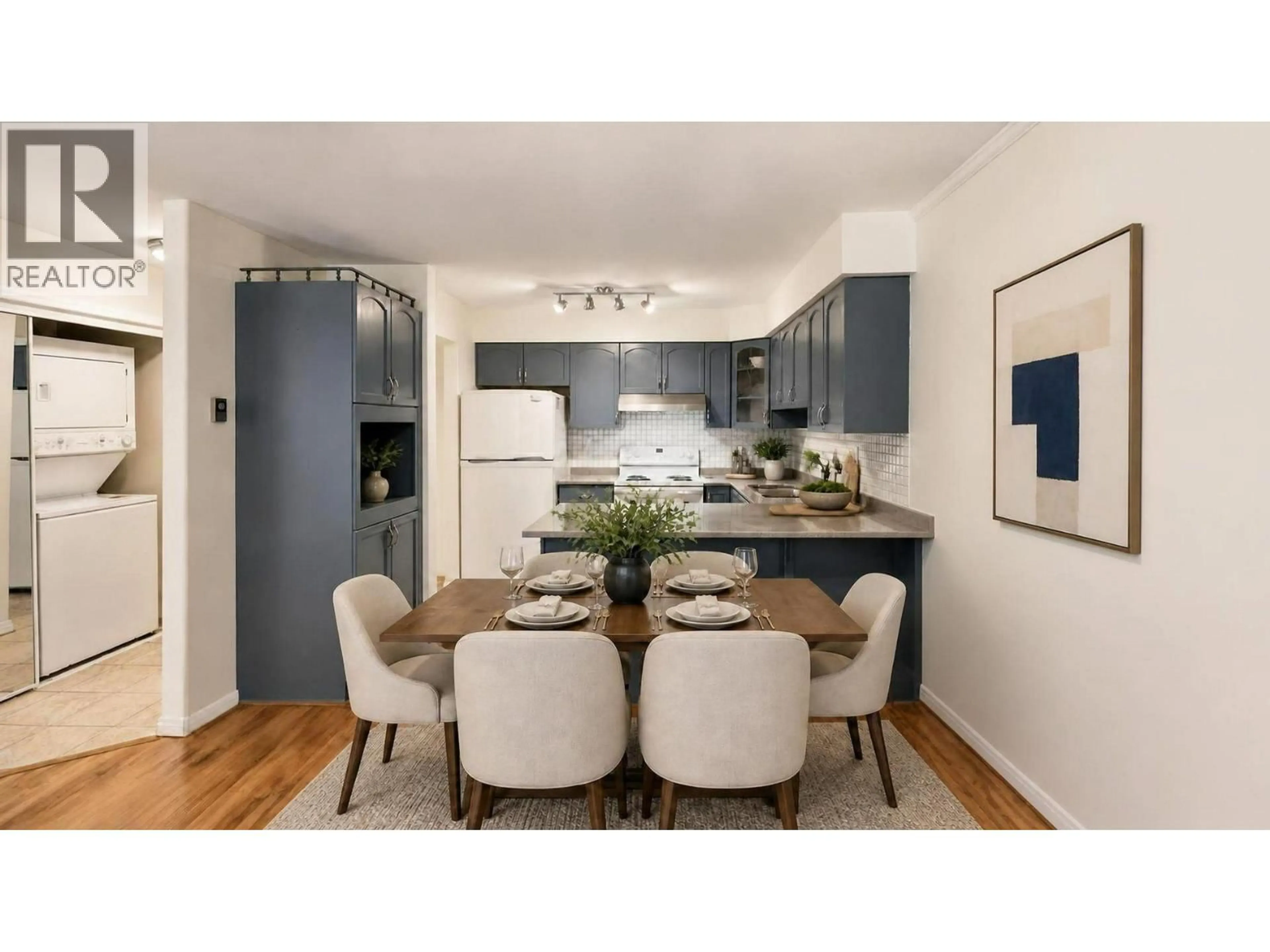 Open concept kitchen, wood/laminate floor for 103 - 74 MINER STREET, New Westminster British Columbia V3L5N6
