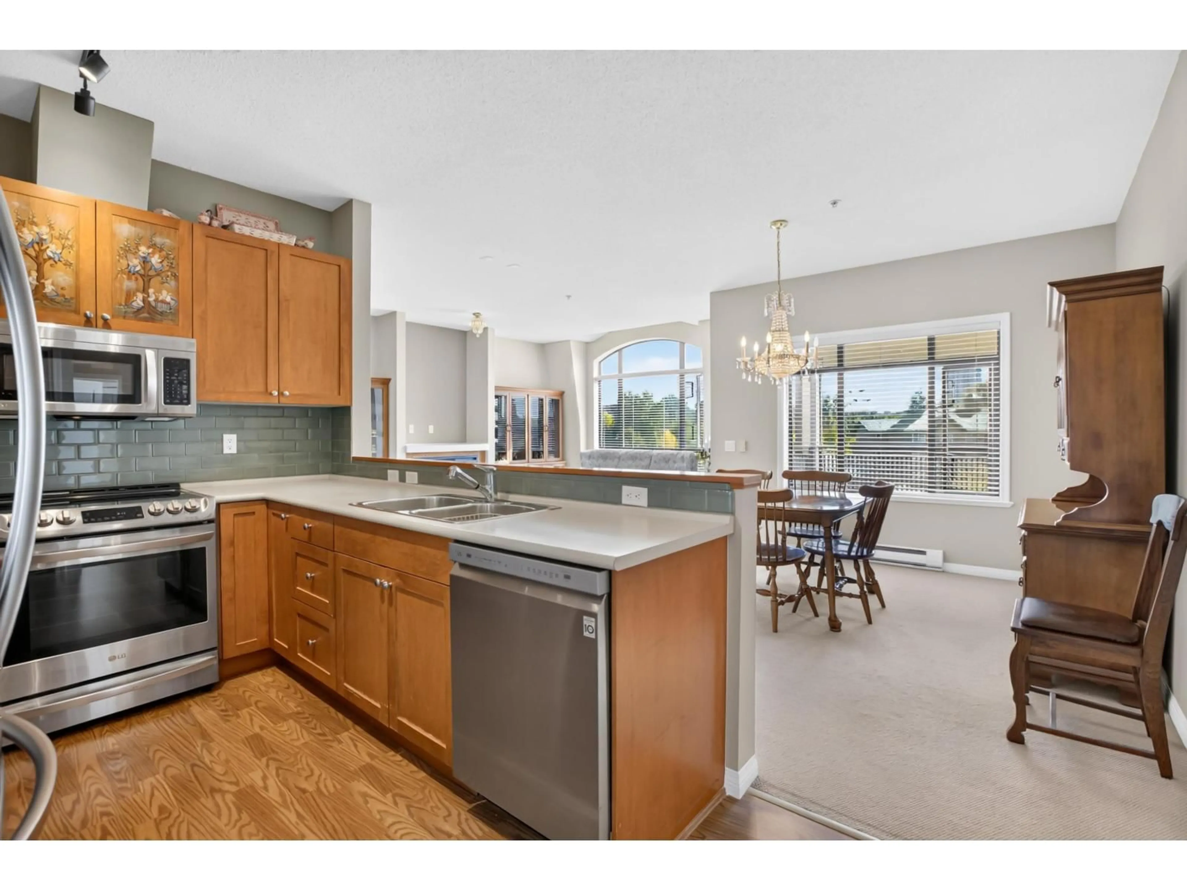 Open concept kitchen, unknown for 418 - 8880 202 STREET, Langley British Columbia V1M4E7