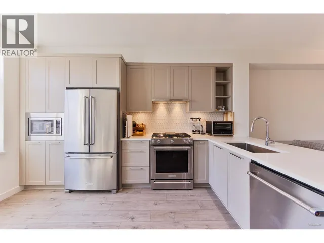 131 - 3565 BAYCREST AVENUE, Coquitlam 4