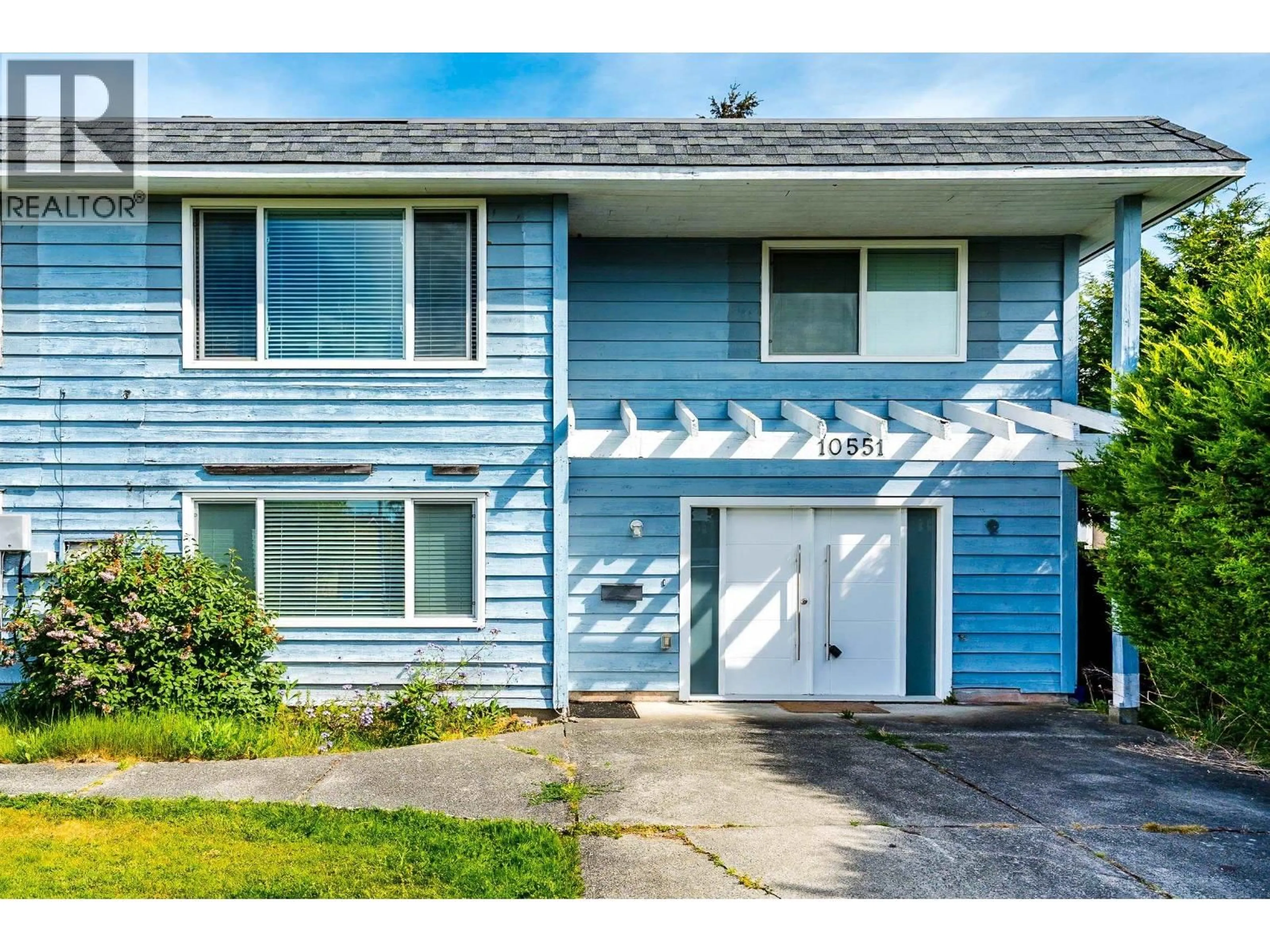 Home with vinyl exterior material, street for 10551 ANAHIM DRIVE, Richmond British Columbia V7A3C6