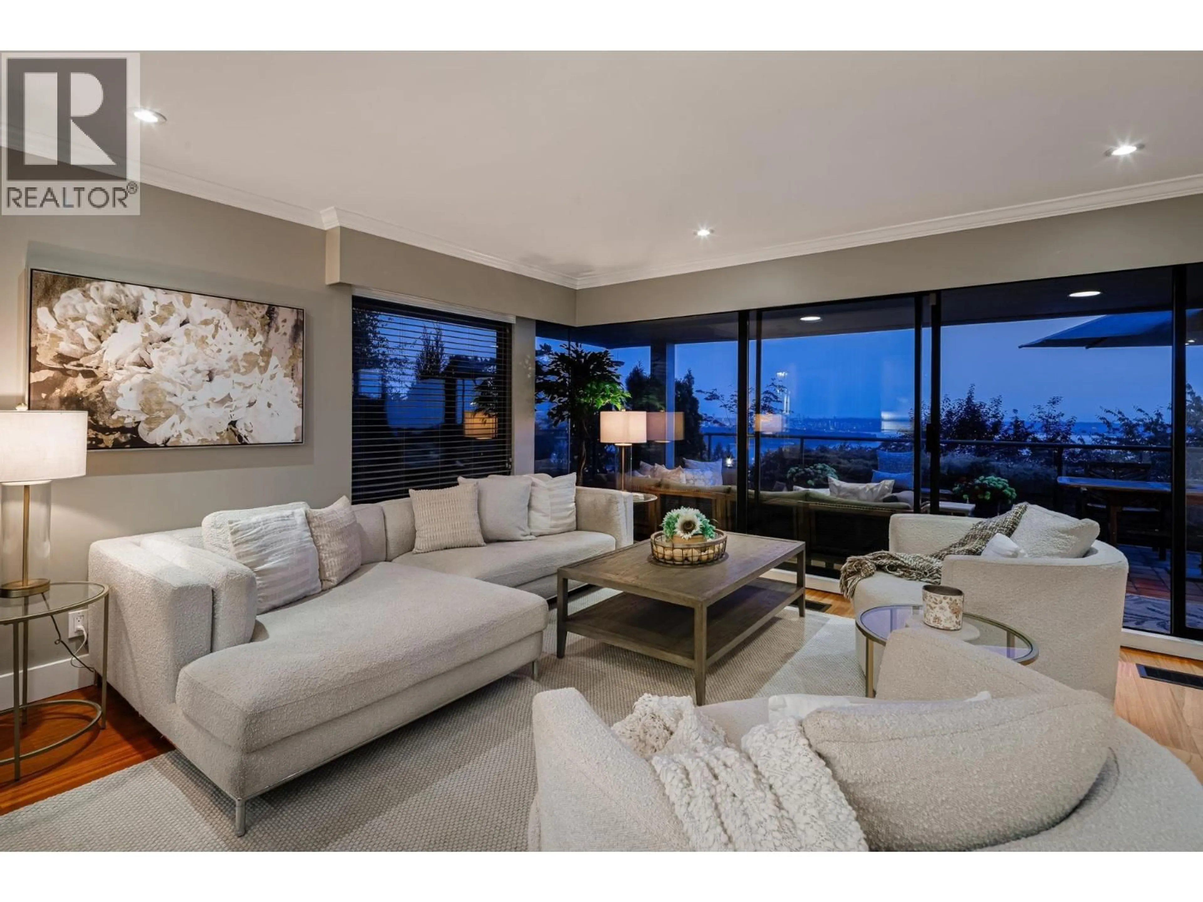 Living room with furniture, unknown for 14 - 2246 FOLKESTONE WAY, West Vancouver British Columbia V7S2X7