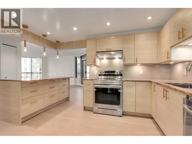 701 - 738 BROUGHTON STREET, Vancouver 3