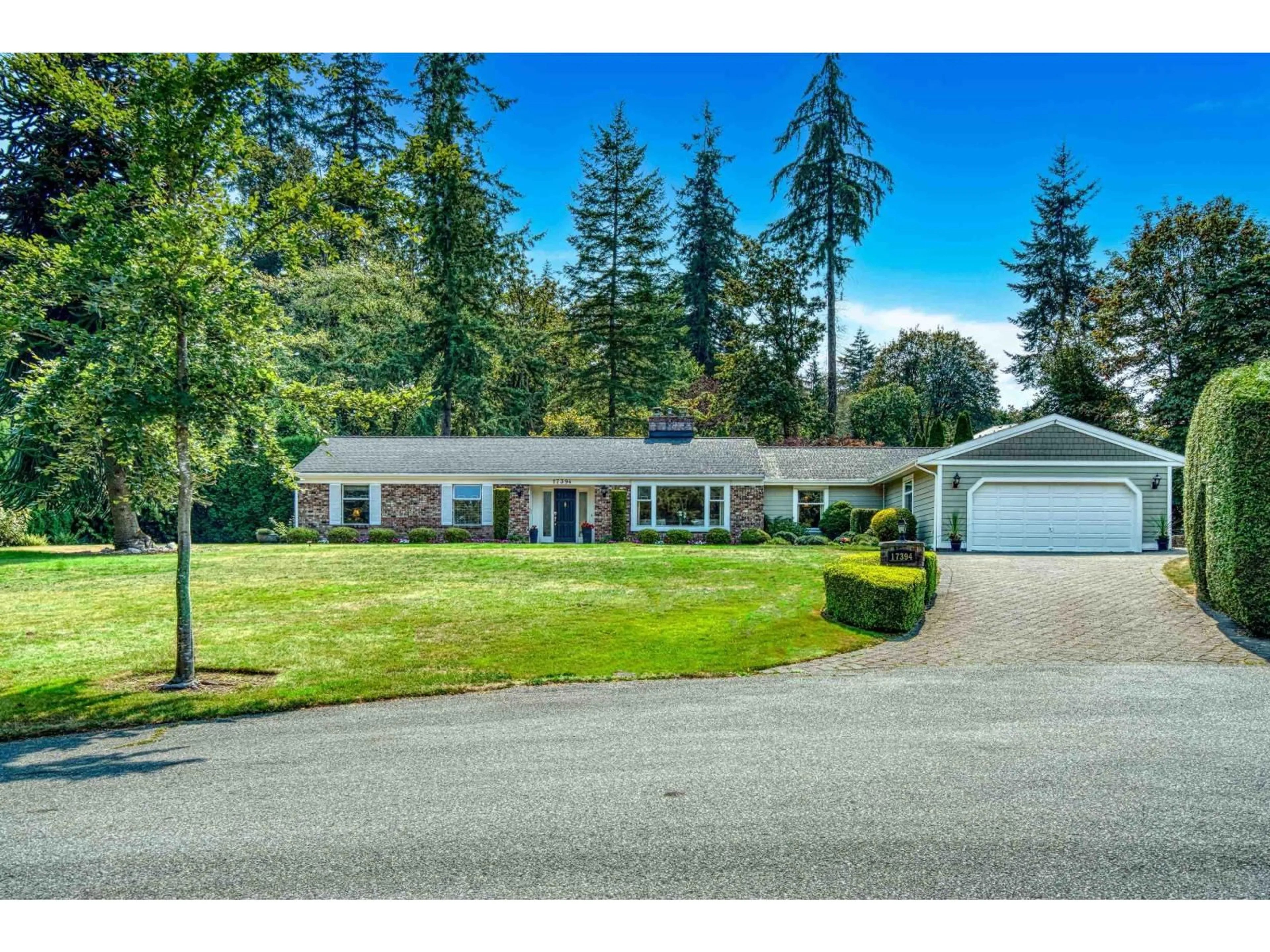 A pic from outside/outdoor area/front of a property/back of a property/a pic from drone, unknown for 17394 28A AVENUE, Surrey British Columbia V3Z0E7