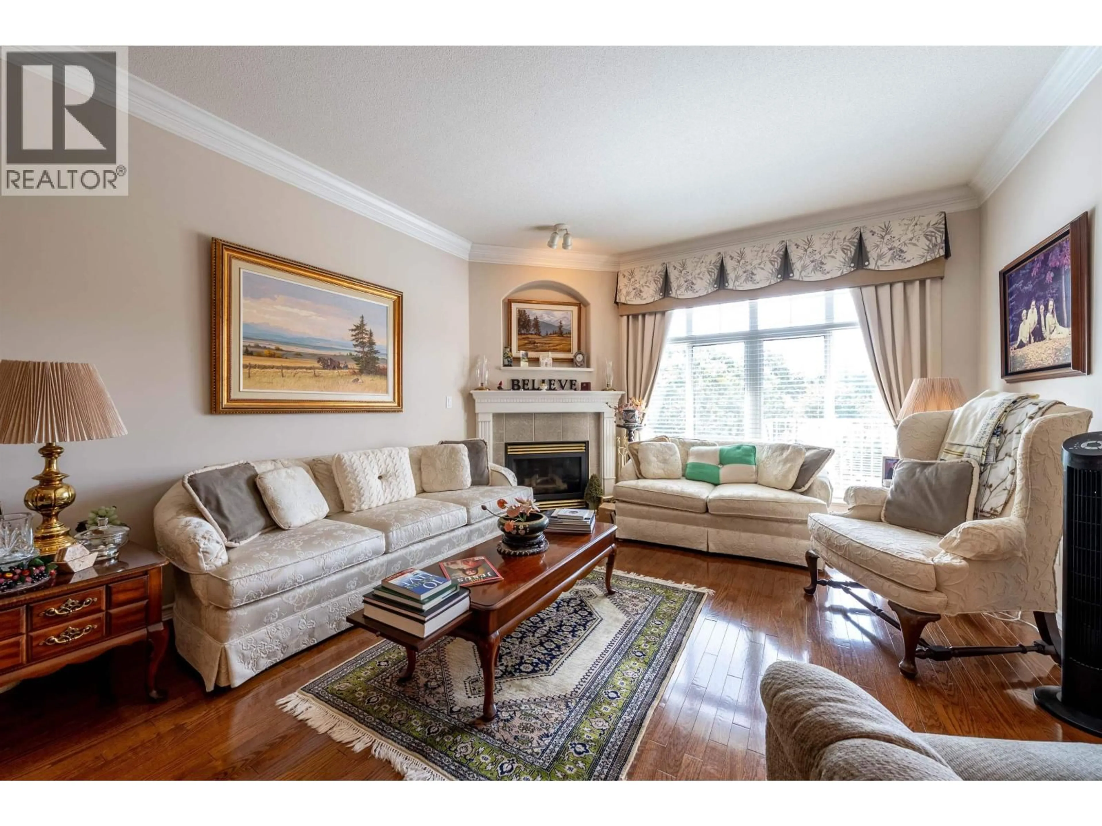 Living room with furniture, unknown for 4 - 11358 COTTONWOOD DRIVE DRIVE, Maple Ridge British Columbia V2X5V5