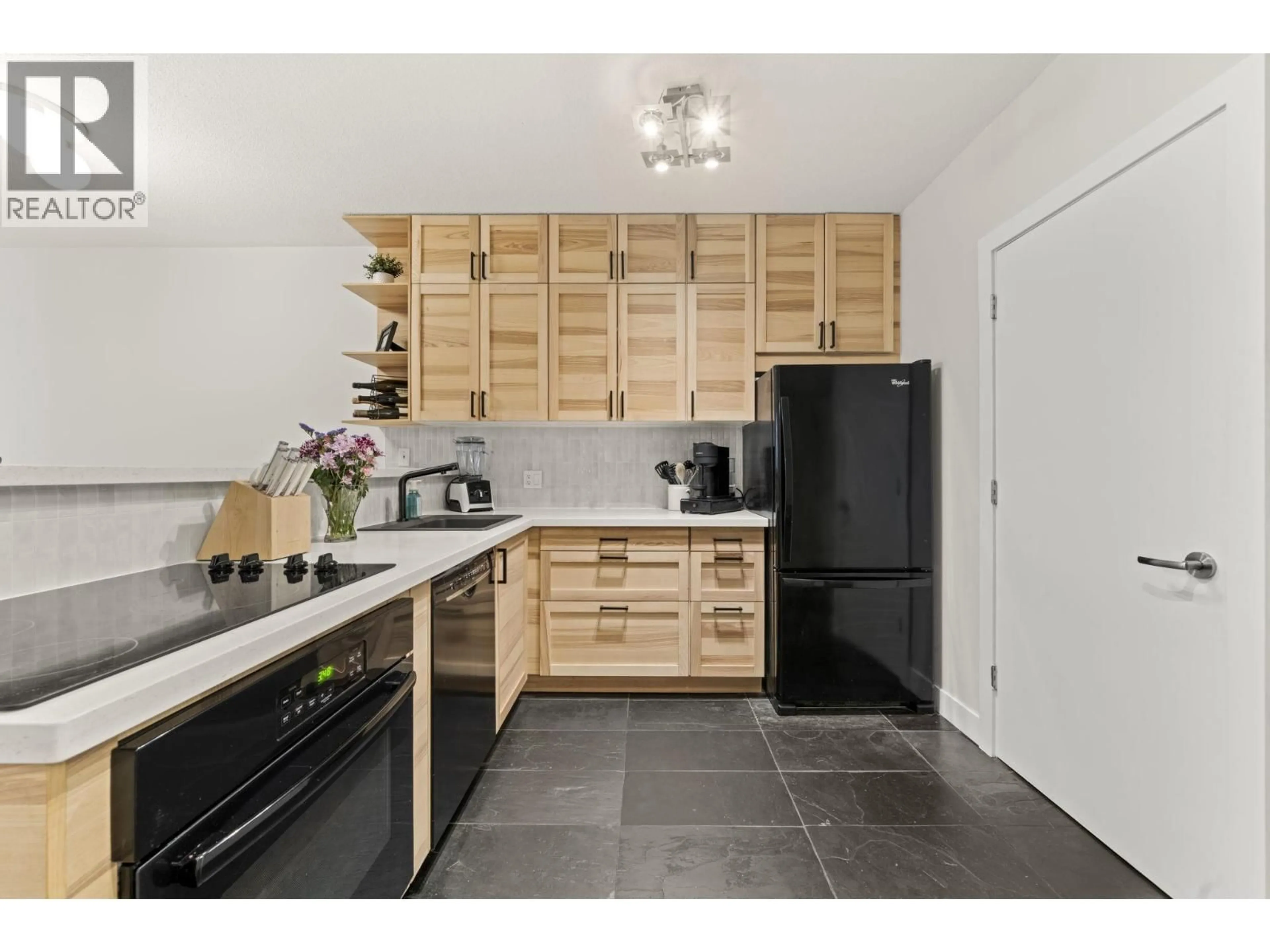 Unknown for 808 - 1177 HORNBY STREET, Vancouver British Columbia V6Z2E9