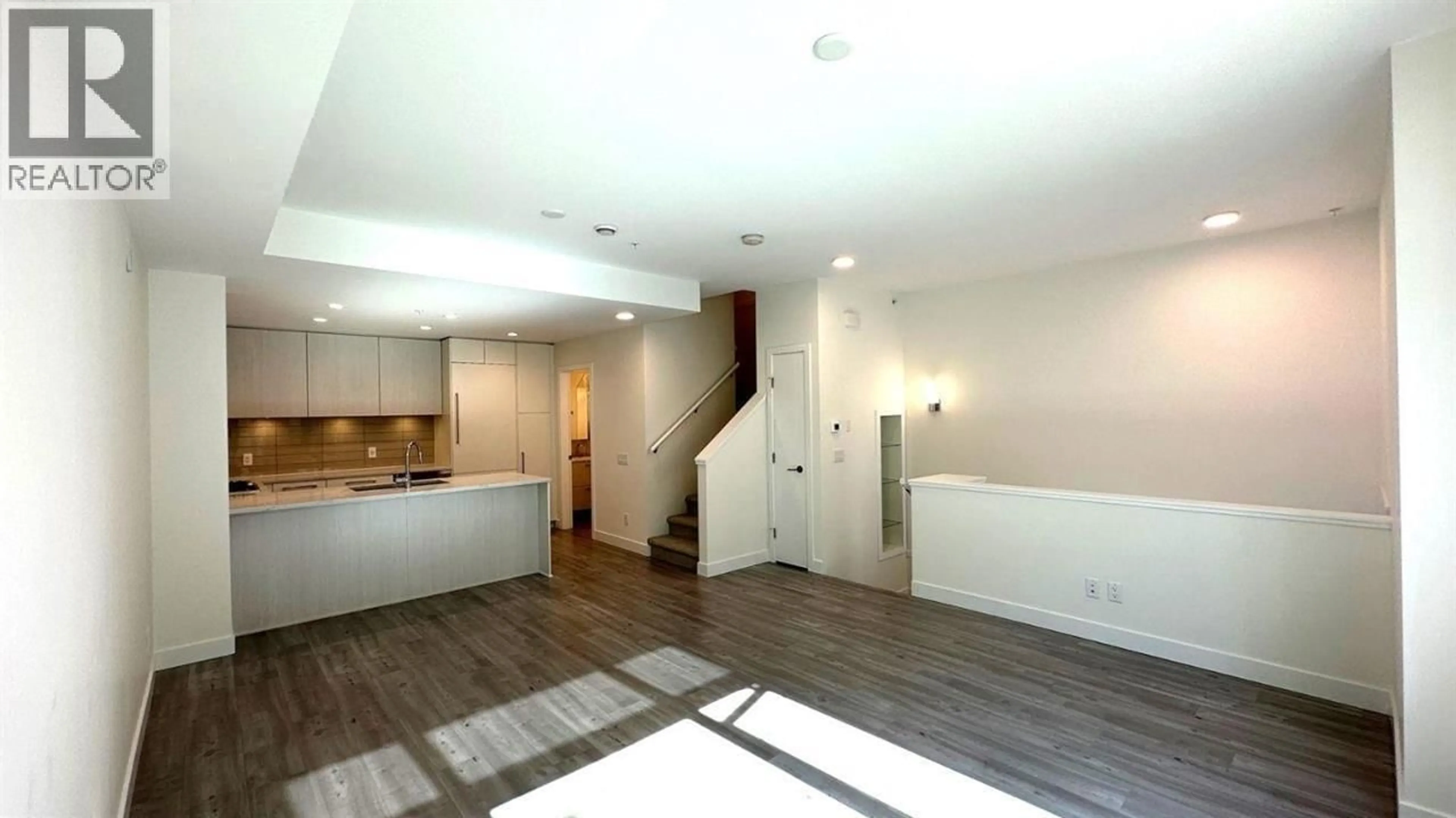 A pic of a room for 259 - 2035 GLENAIRE DRIVE, North Vancouver British Columbia V7P1Y3