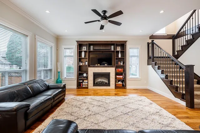 16302 25 AVENUE, Surrey 5