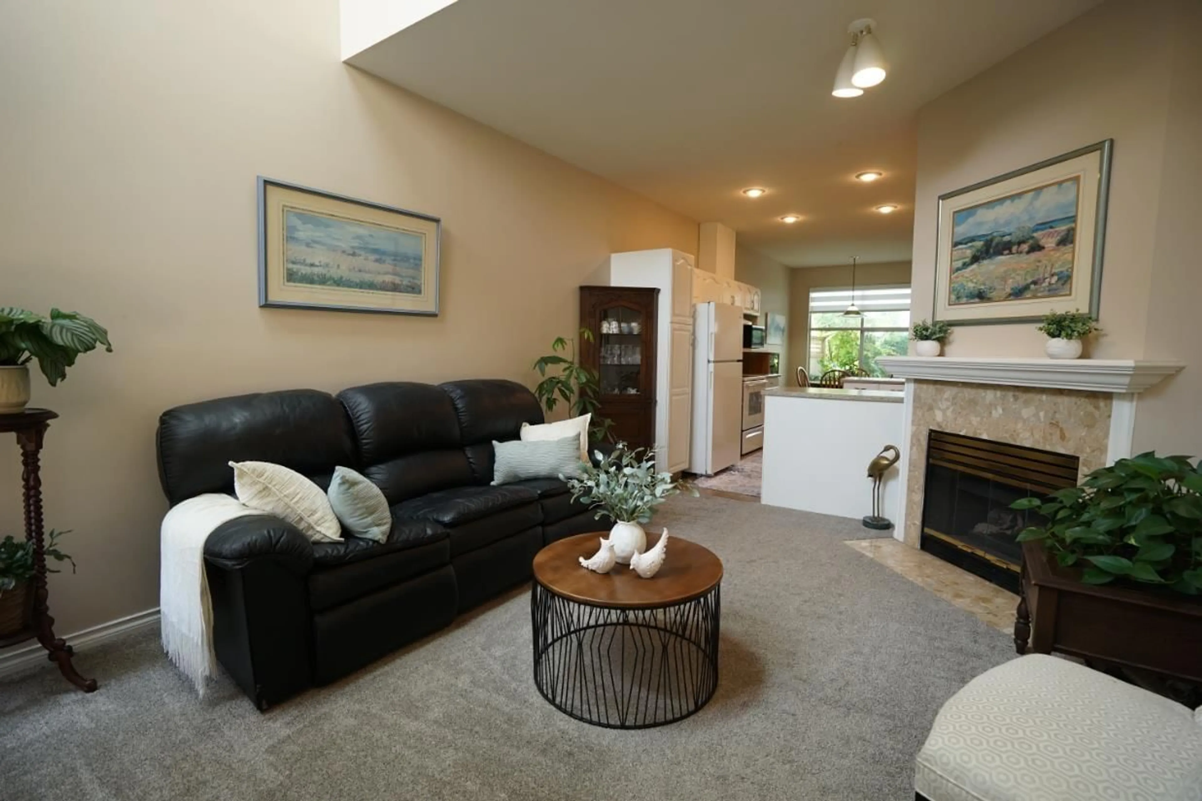 Living room with furniture, unknown for 13 - 6211 BOUNDARY DRIVE WEST, Surrey British Columbia V3X3G7