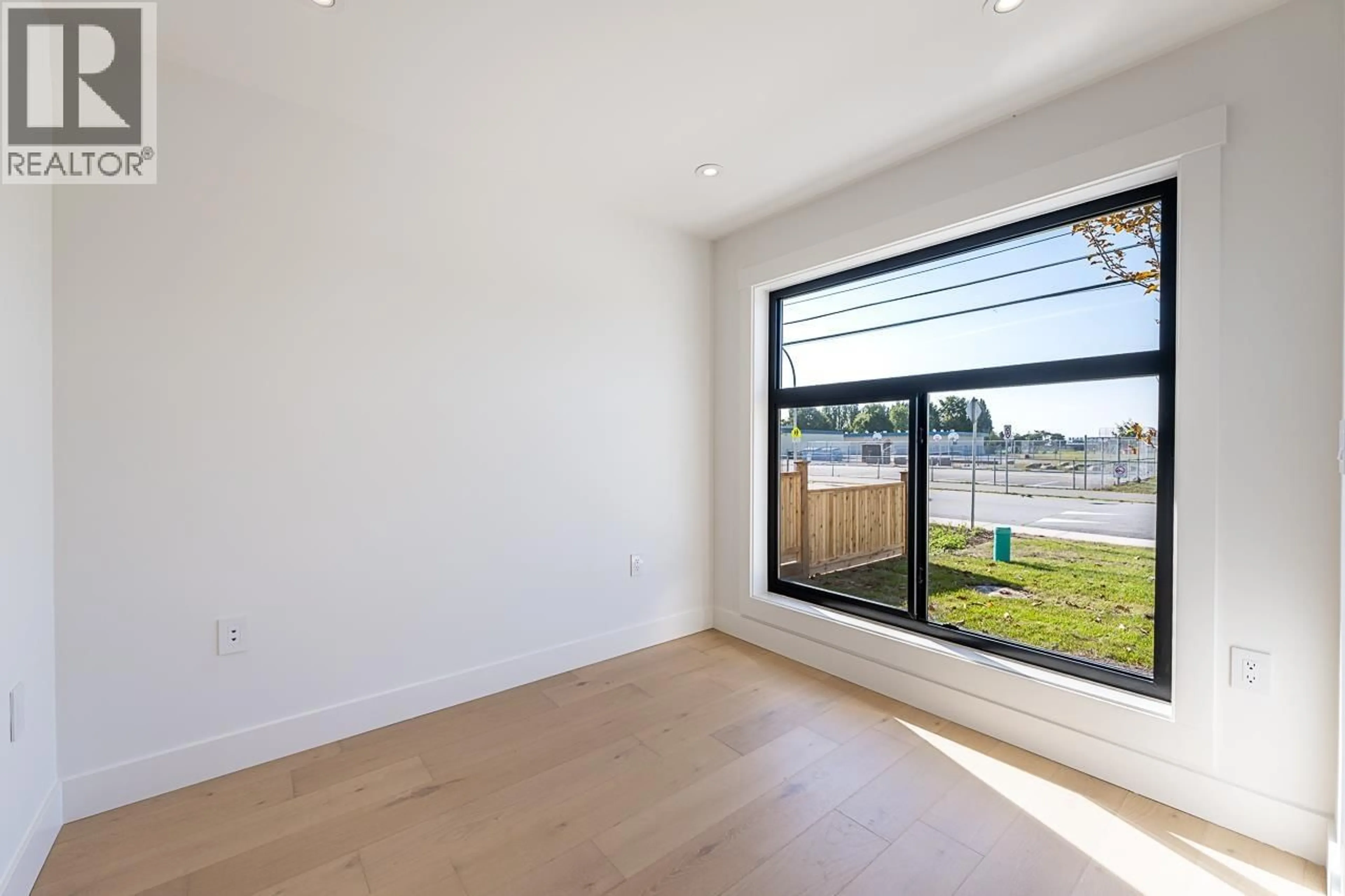 A pic of a room for 4945 44 AVENUE, Delta British Columbia V4K1B9