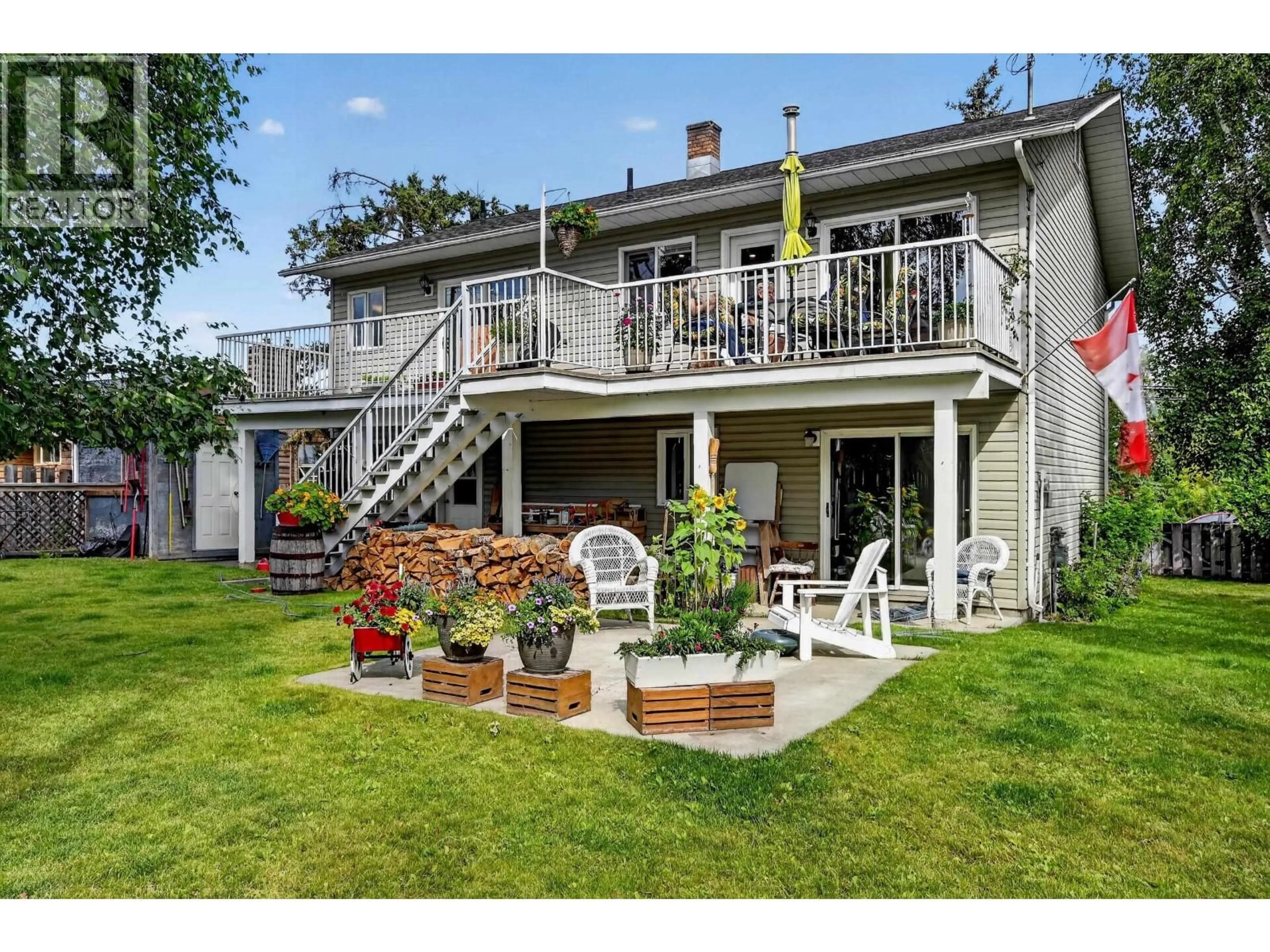 Patio, unknown for 130 4TH STREET, Vanderhoof British Columbia V0J3A0