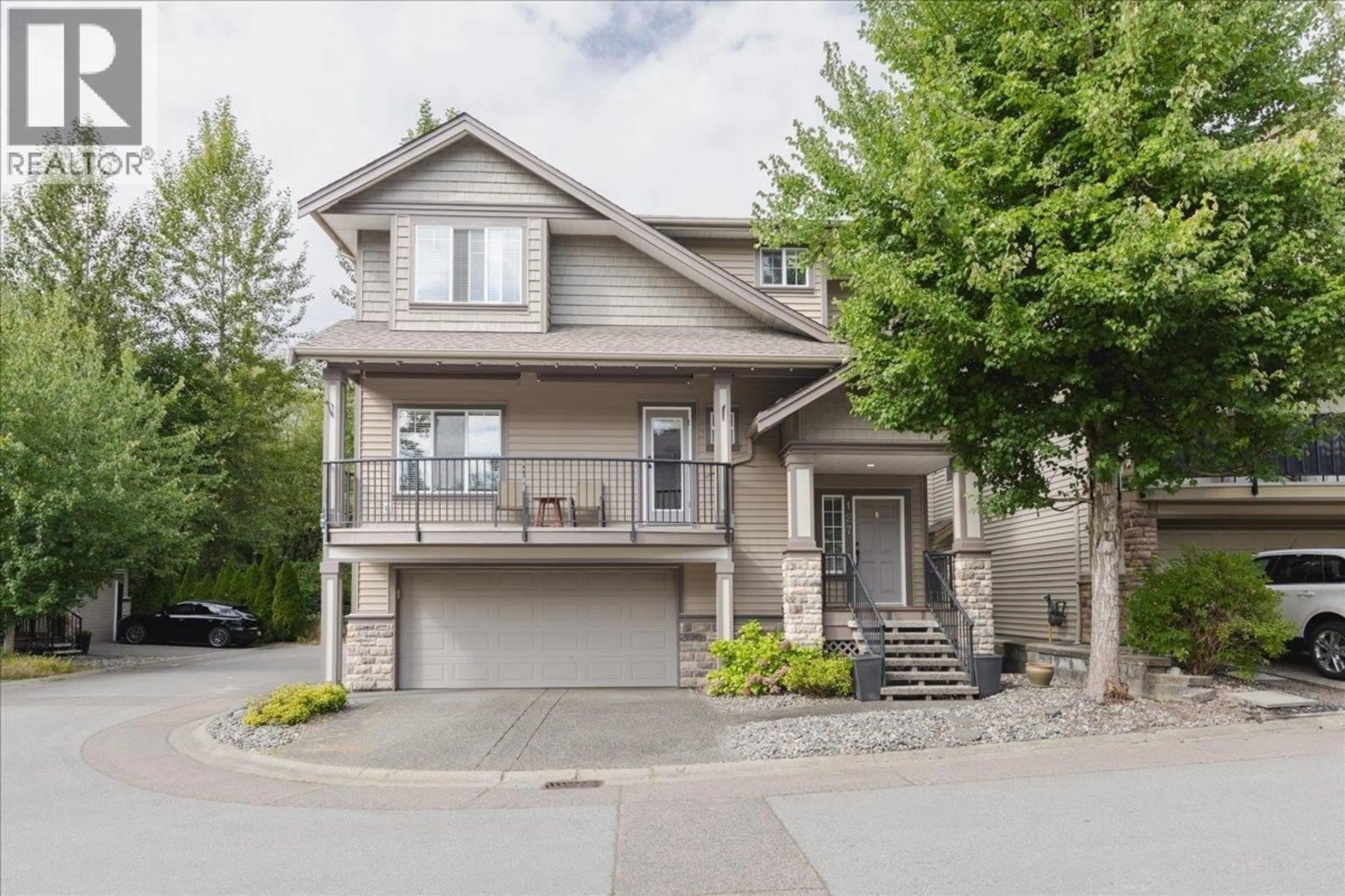 Home with vinyl exterior material, street for 127 - 23925 116 AVENUE, Maple Ridge British Columbia V2W0C3