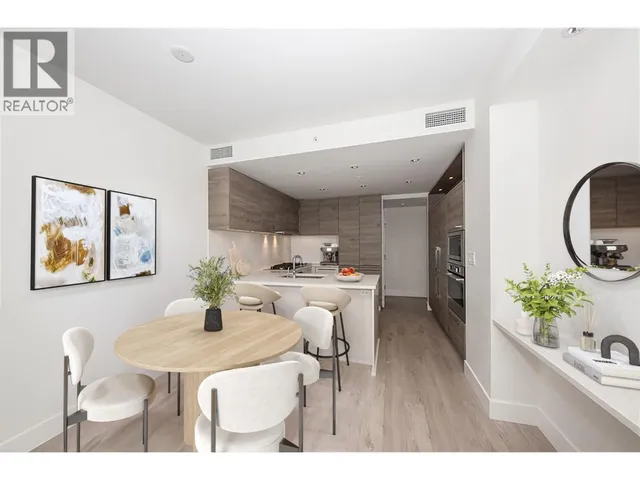 2909 - 7388 KINGSWAY, Burnaby 4