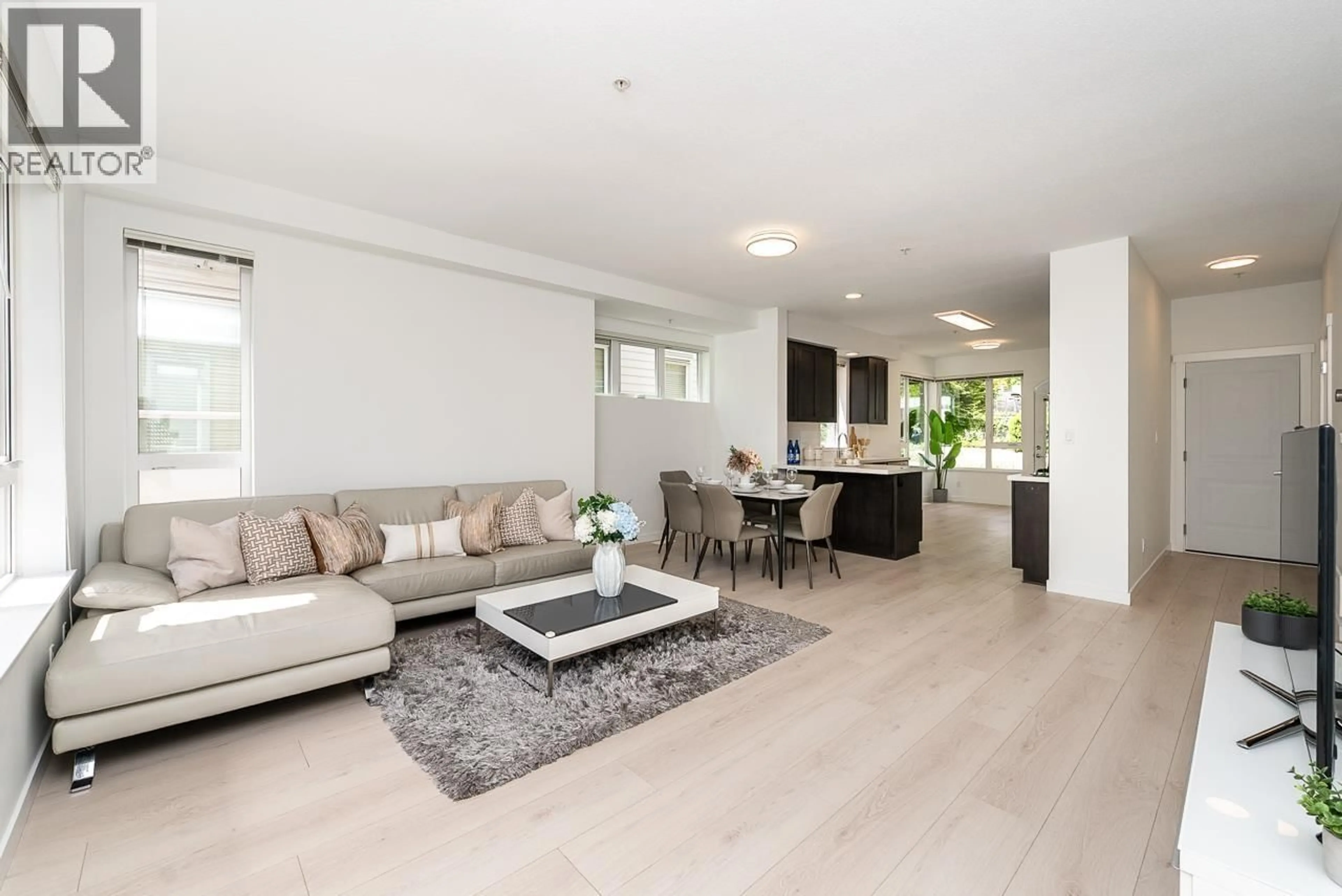 Living room with furniture, unknown for 3187 KENT AVENUE NORTH, Vancouver British Columbia V5S4Y1