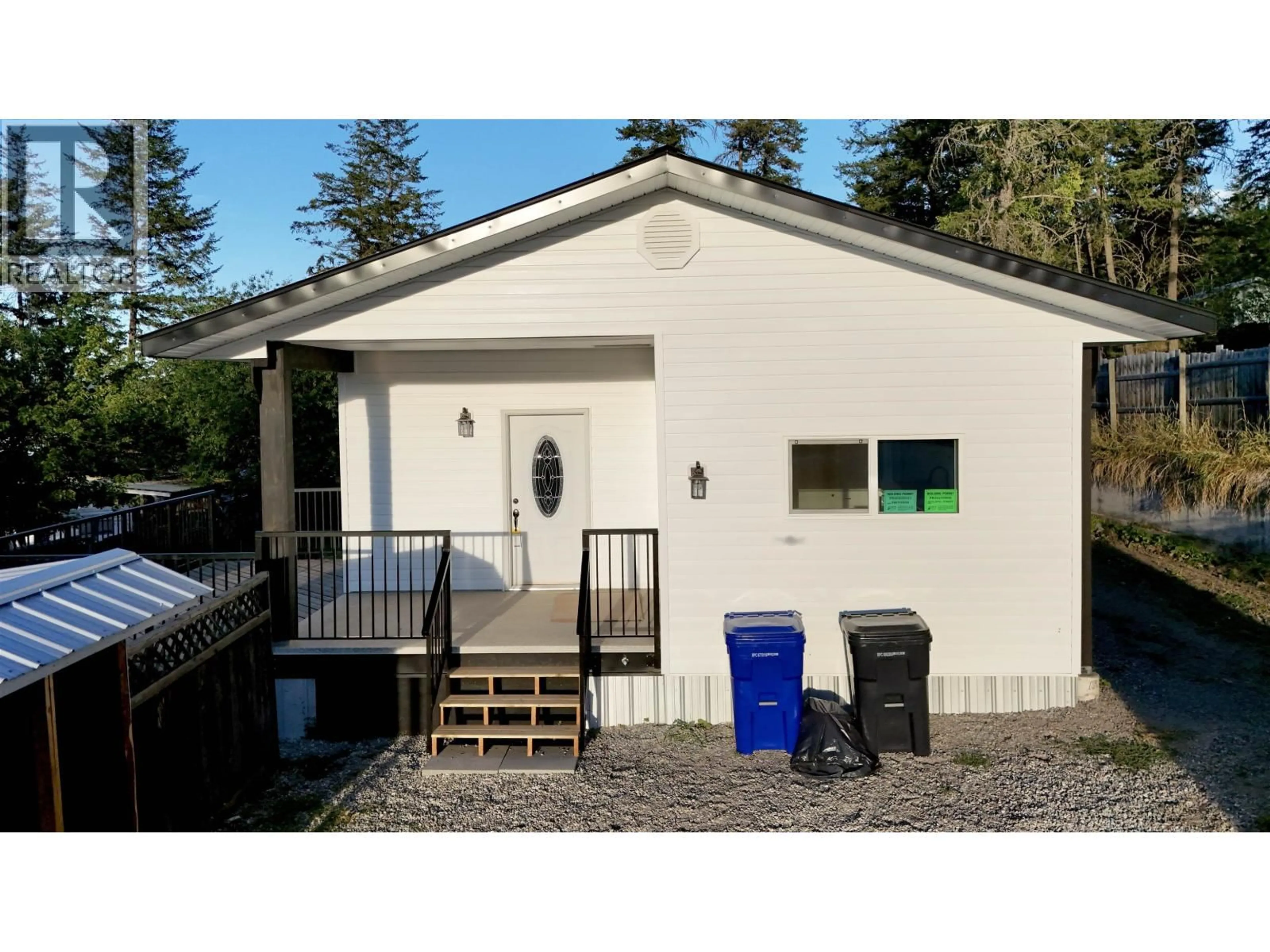 Home with vinyl exterior material, building for 1018 OPAL STREET, Williams Lake British Columbia V2G3M2