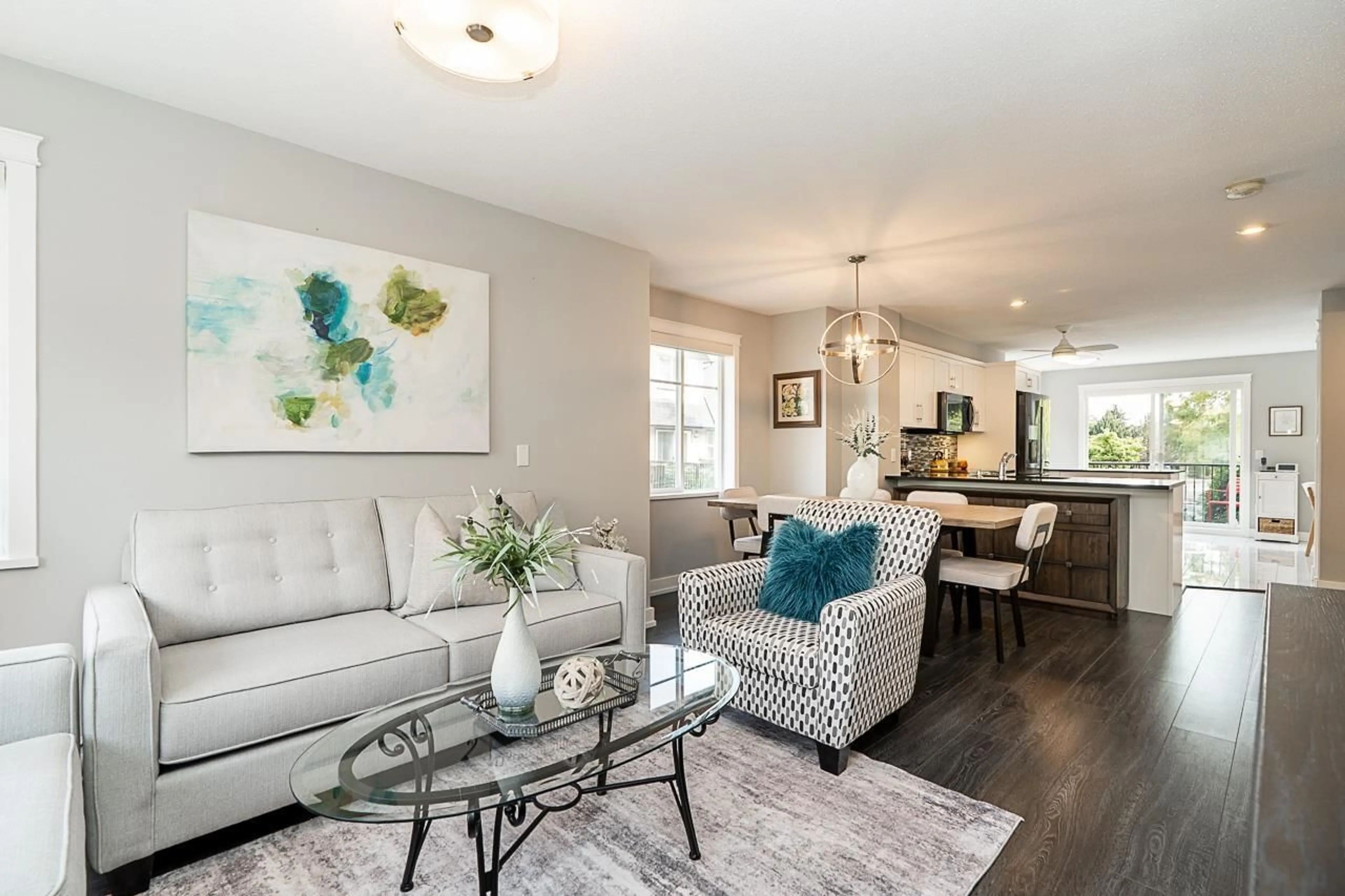 Living room with furniture, unknown for 24 - 15871 85 AVENUE, Surrey British Columbia V4N0Y9