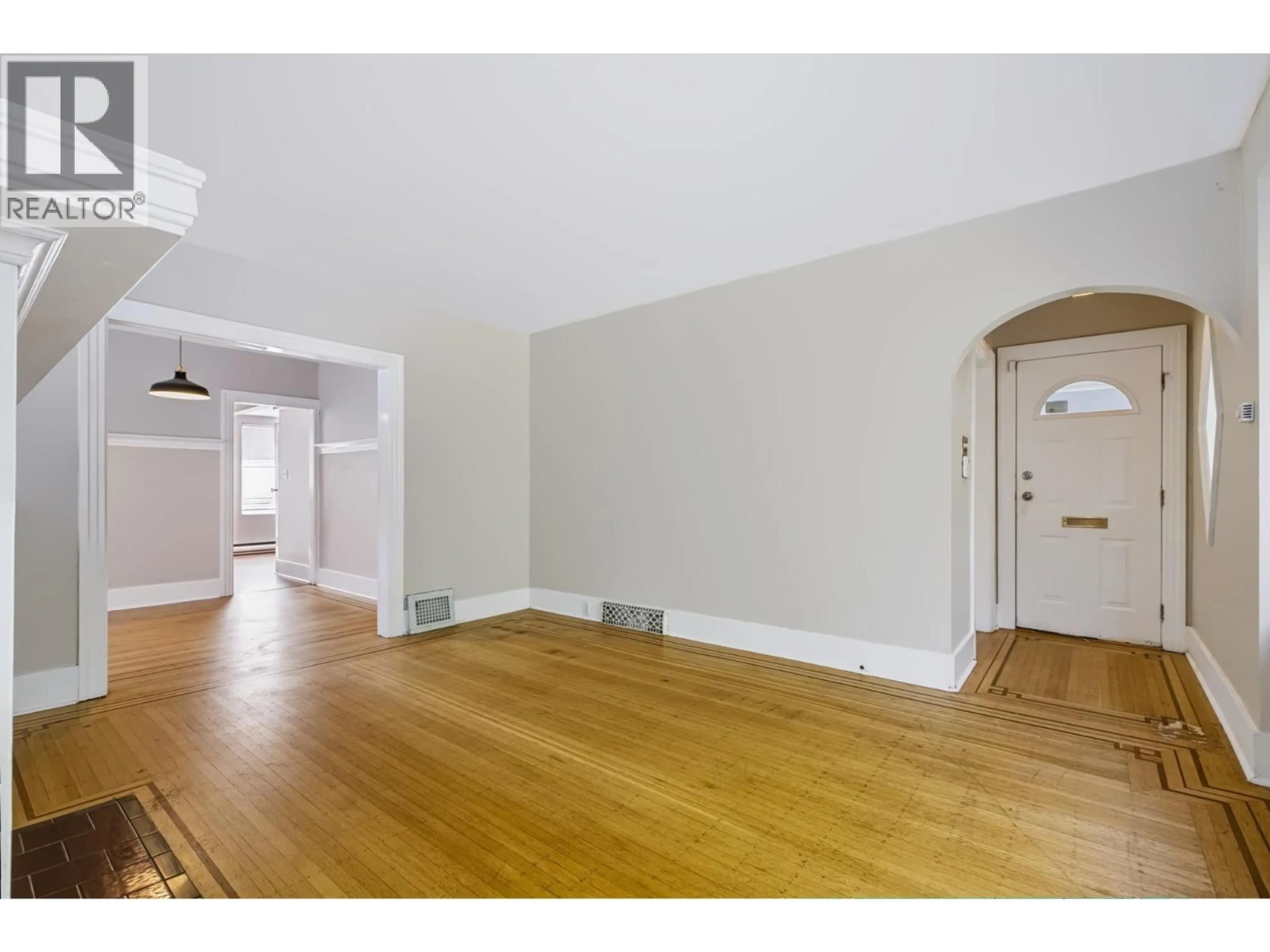 Unknown for 3888 15TH AVENUE, Vancouver British Columbia V6R2Z9