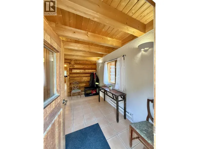 1051 BITTNER ROAD, Chilcotin 5
