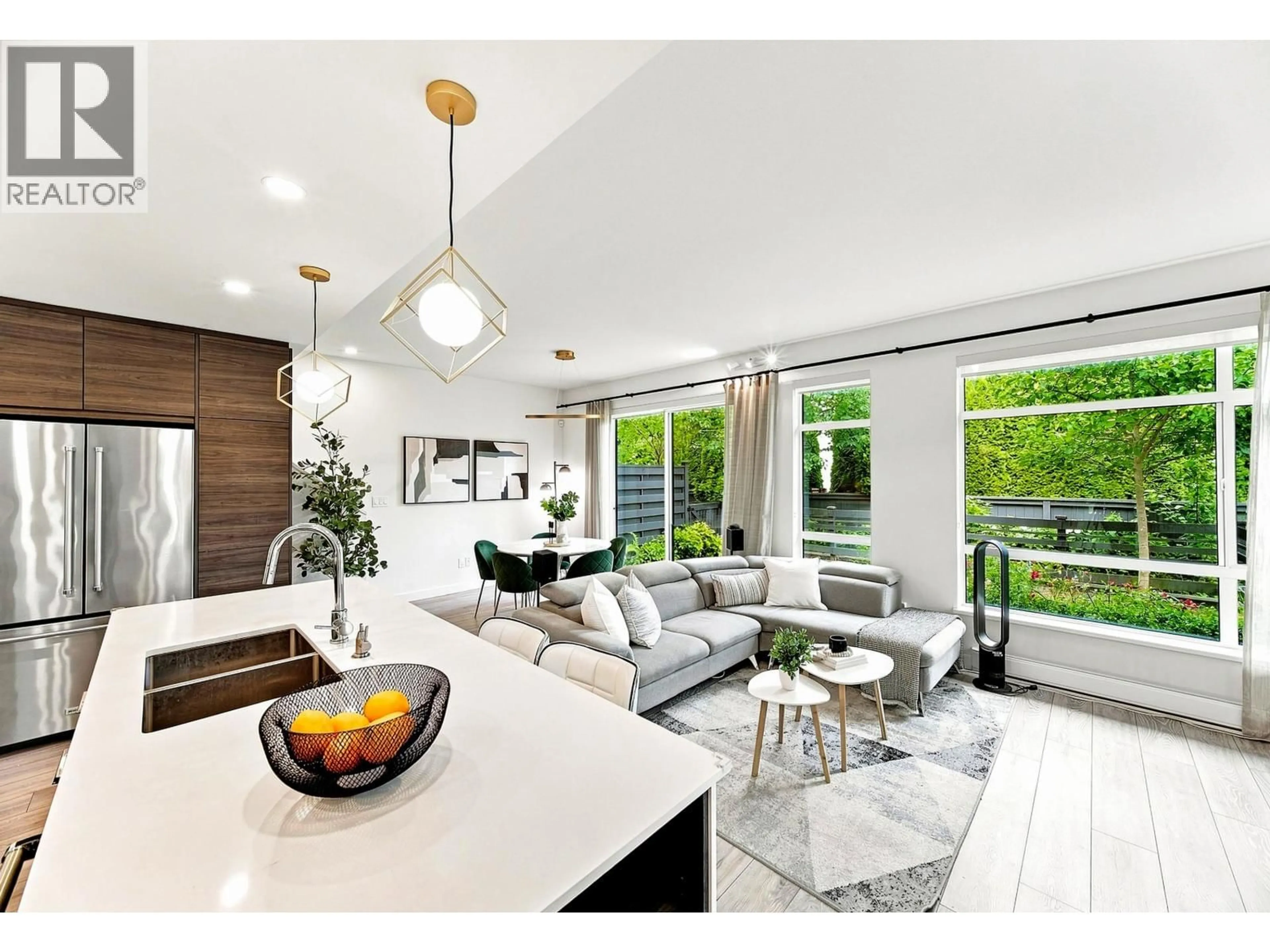 Open concept kitchen, ceramic/tile floor for 30 - 5191 STEVESTON HIGHWAY, Richmond British Columbia V7E2K5