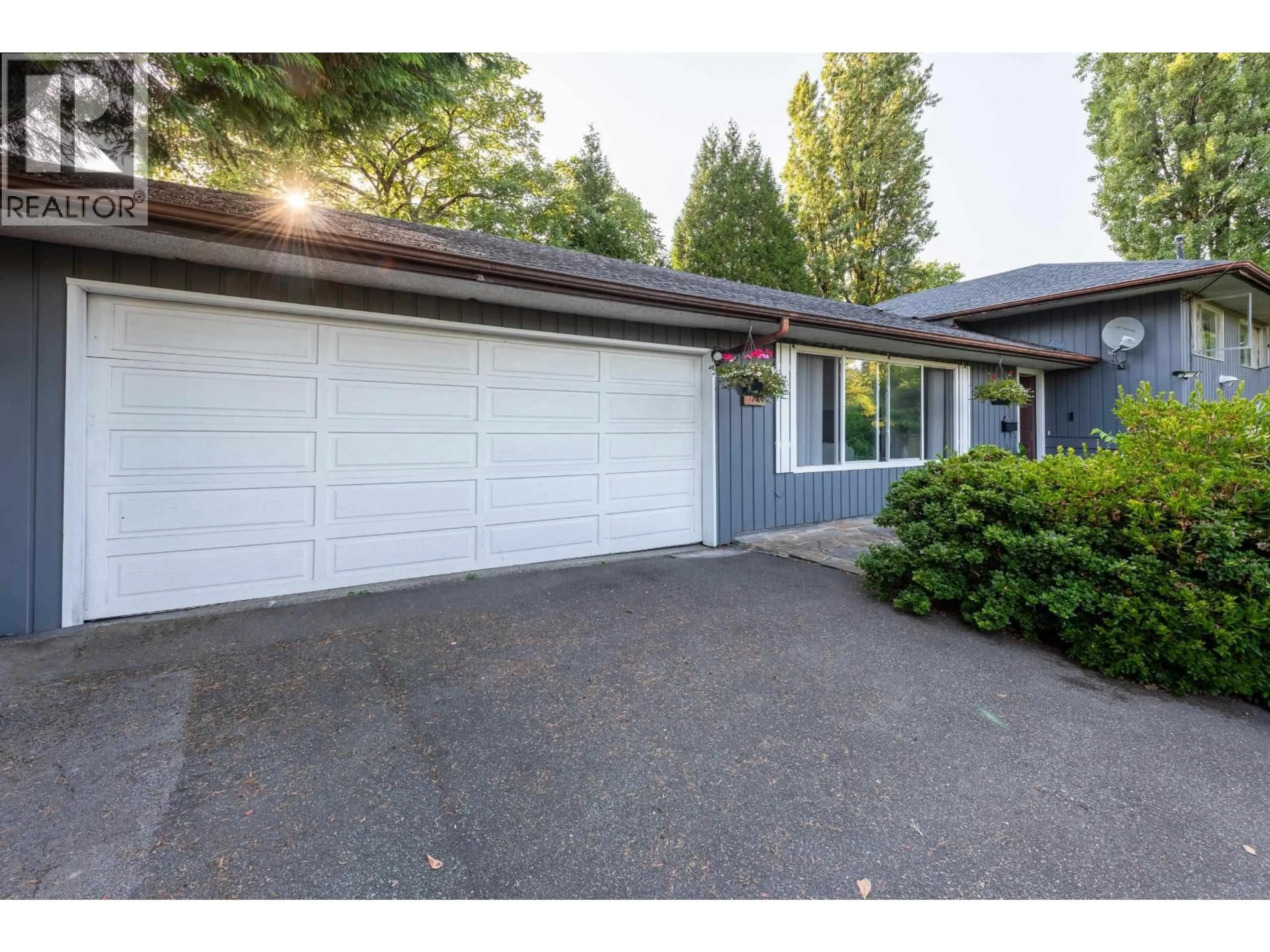 Unknown for 1209 RIDGE COURT, Coquitlam British Columbia V3J5M4