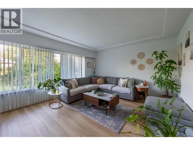 1209 RIDGE COURT, Coquitlam 3