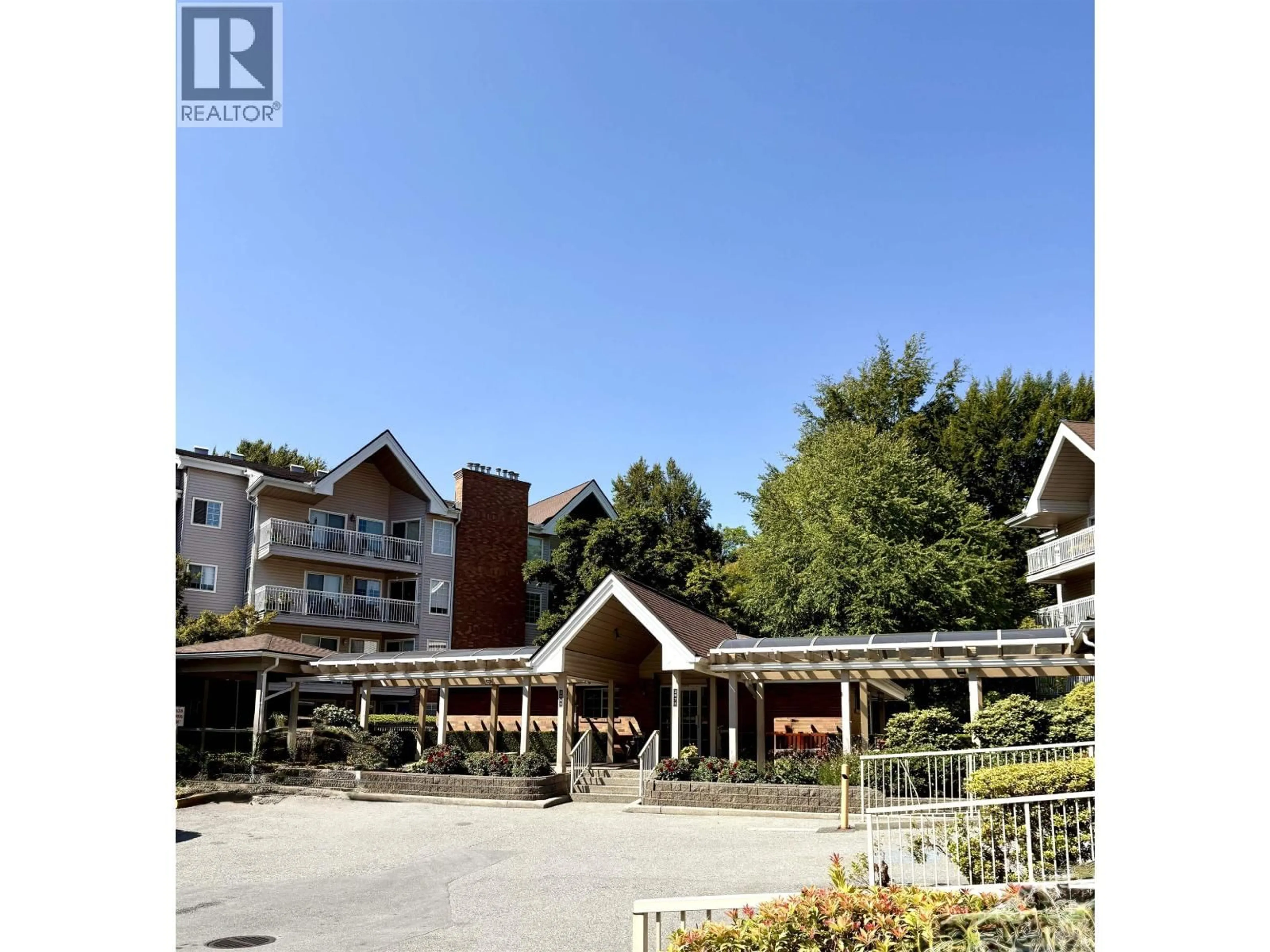 Patio, unknown for 303 - 2973 BURLINGTON DRIVE, Coquitlam British Columbia V3B6X1