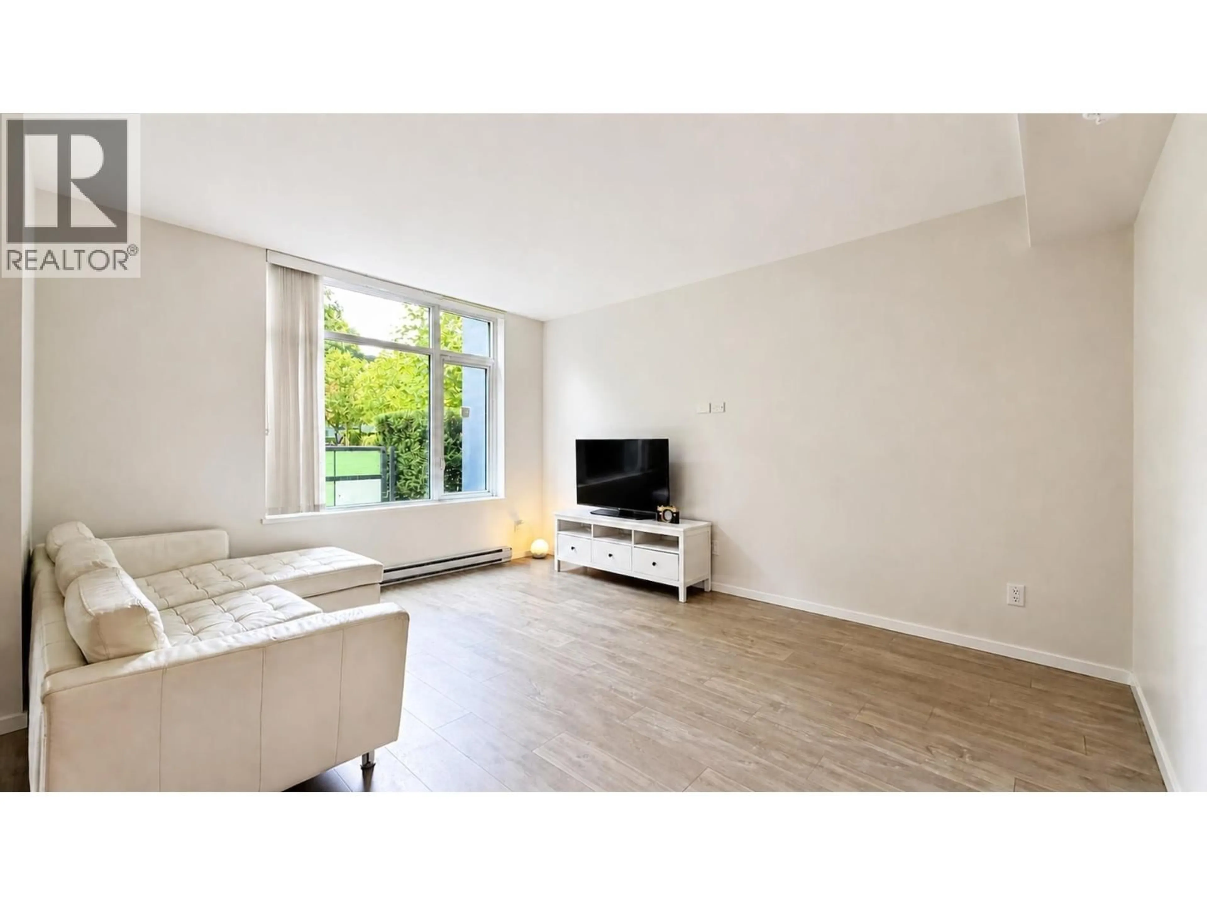 A pic of a room for 1 - 6638 DUNBLANE AVENUE, Burnaby British Columbia V5H0G8